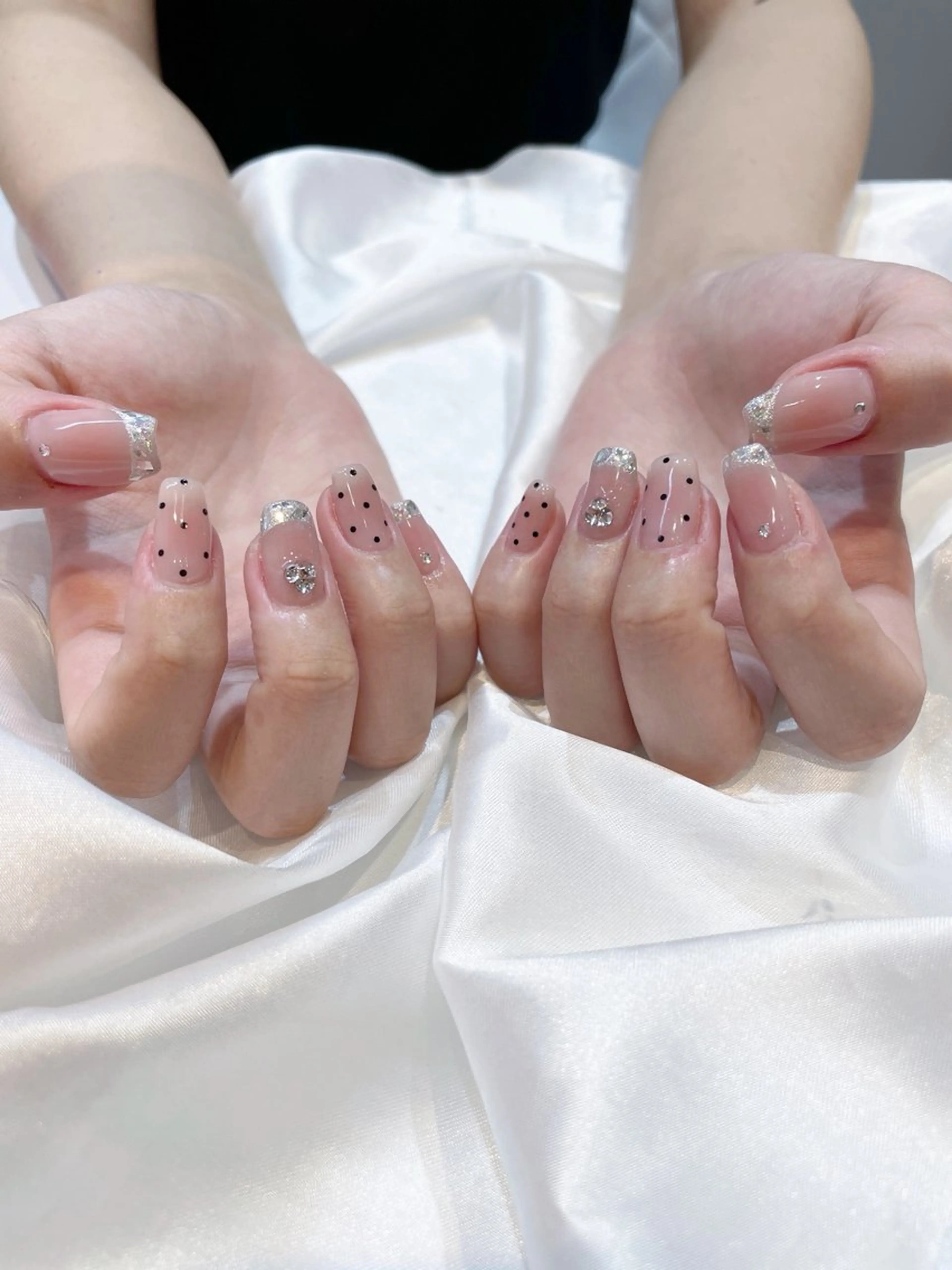 ネイル ハンドネイル classic 新横浜所属・山田 暉のネイルデザイン