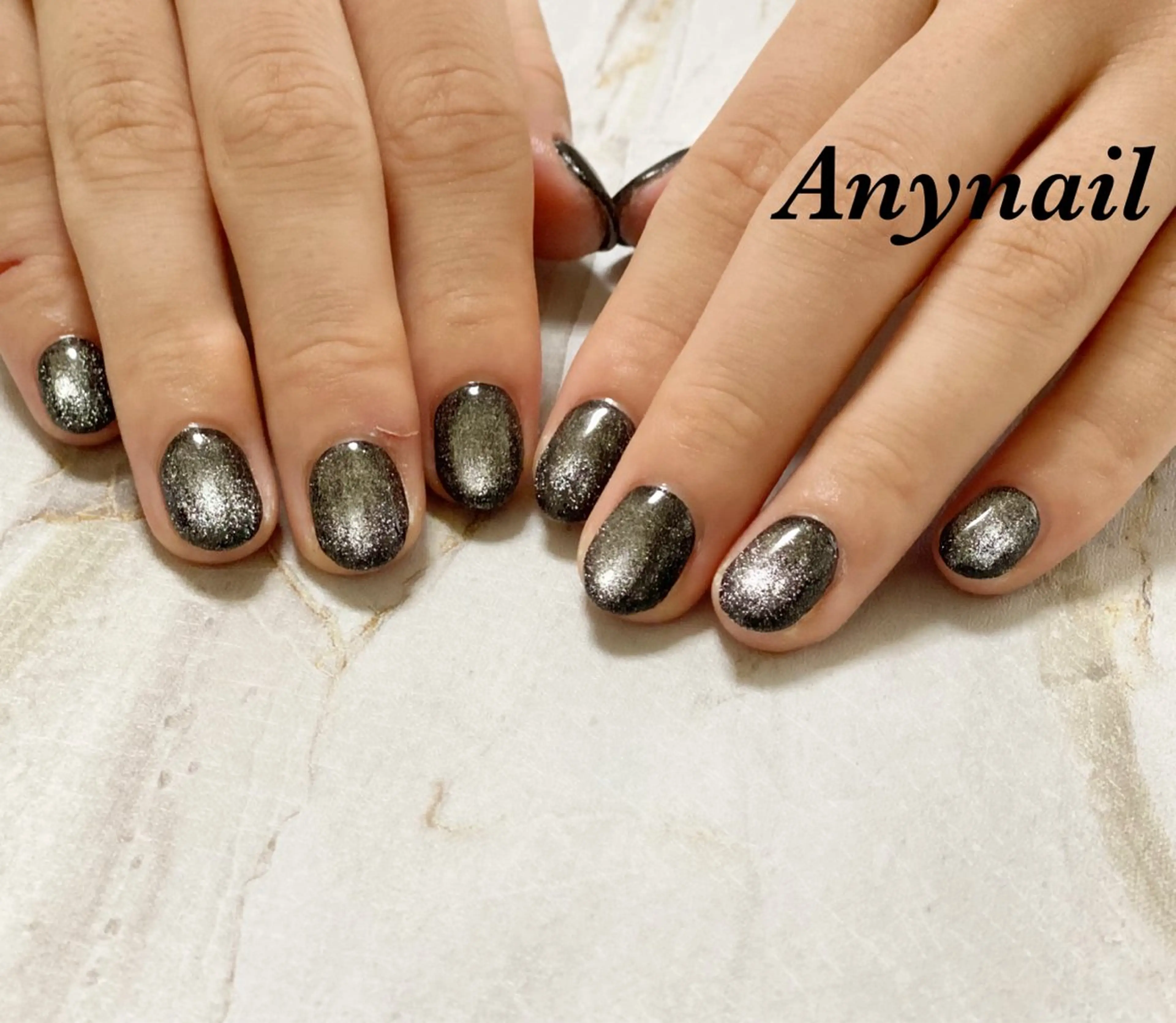 ネイル ブルー キラキラネイル マグネットネイル シルバー ハンドネイル 岩澤 恵子のネイルデザイン