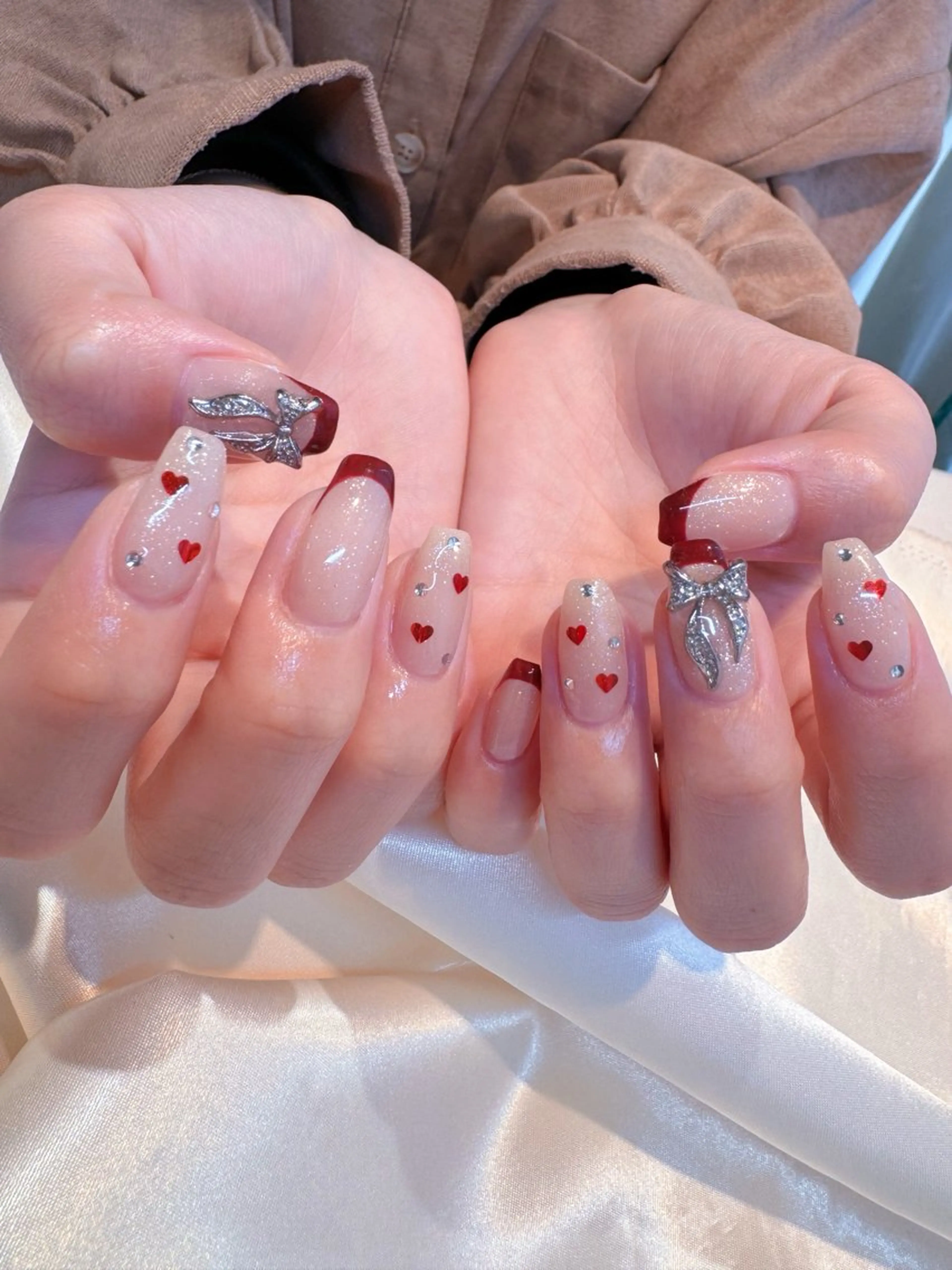 ネイル ハンドネイル 𝐘𝐔𝐊𝐈 💖のネイルデザイン