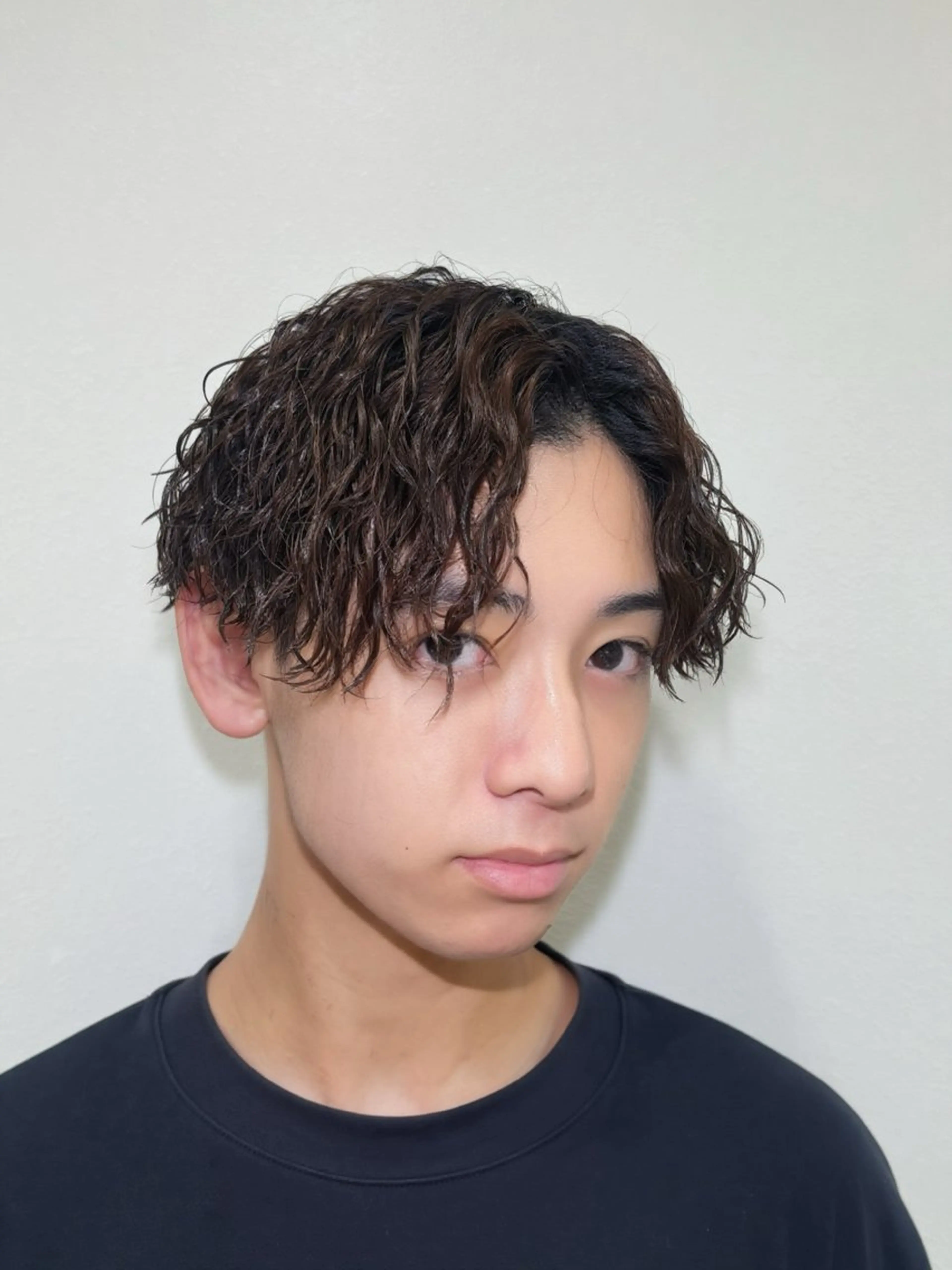 ショート パーマ メンズ メンズパーマ ツイストスパイラルパーマ スパイラルパーマ カット パーマ トリートメント パーマ職人DAIKI ツイスパ/波巻きのヘアスタイル