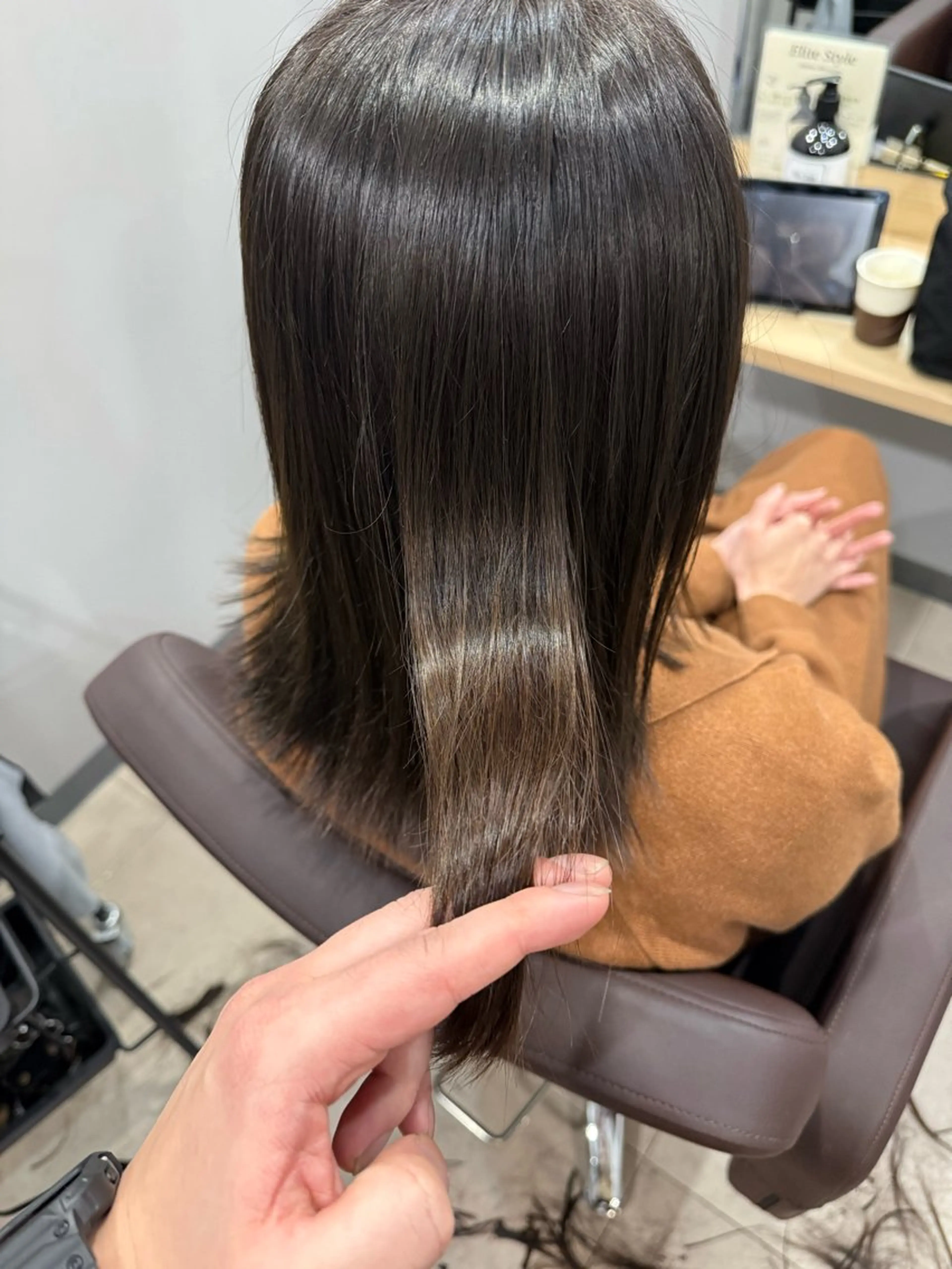 ロング カラー 似合わせカット得意 仁井亮のヘアスタイル