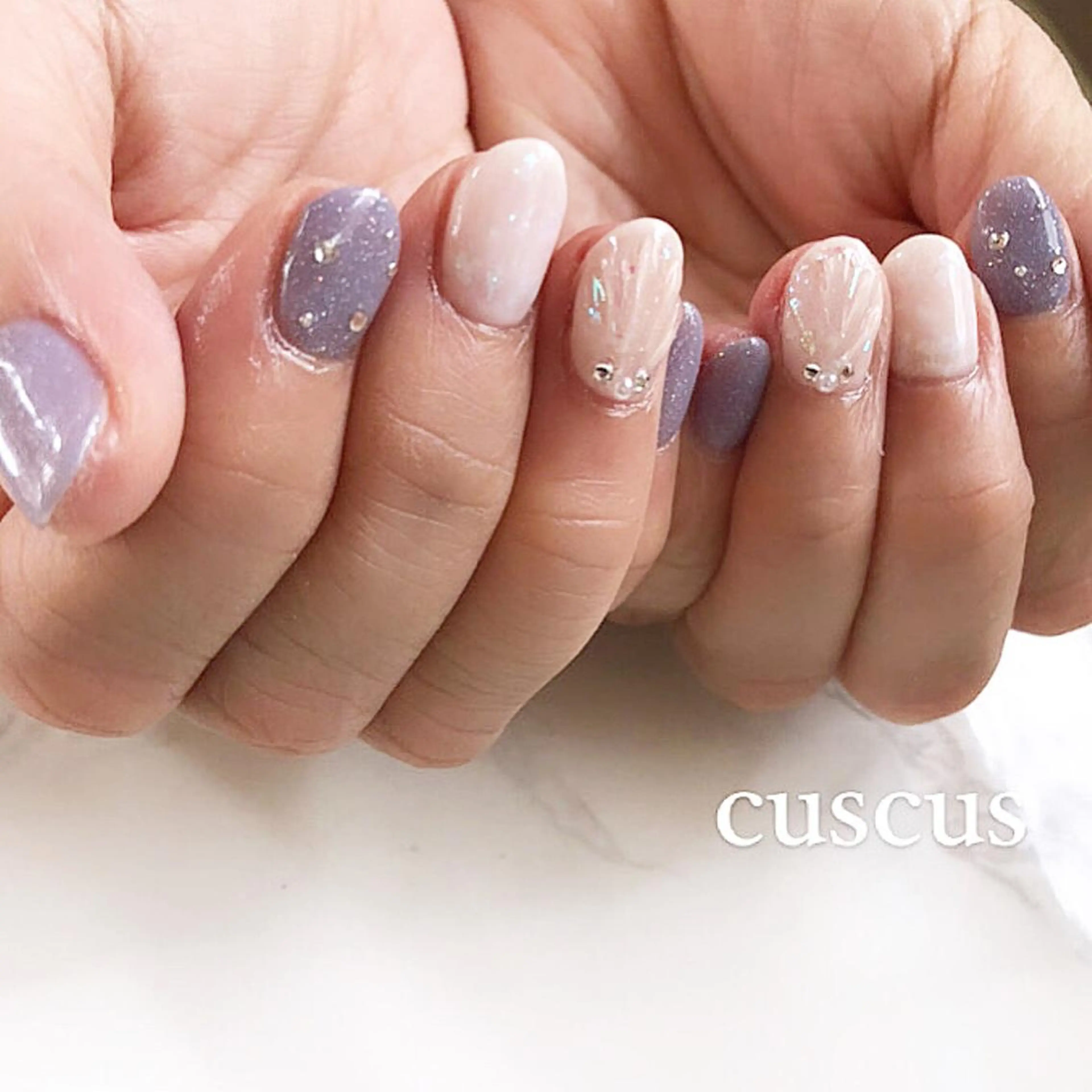ネイル ハンドネイル ＣＵＳＣＵＳ …ｔ.akiのネイルデザイン