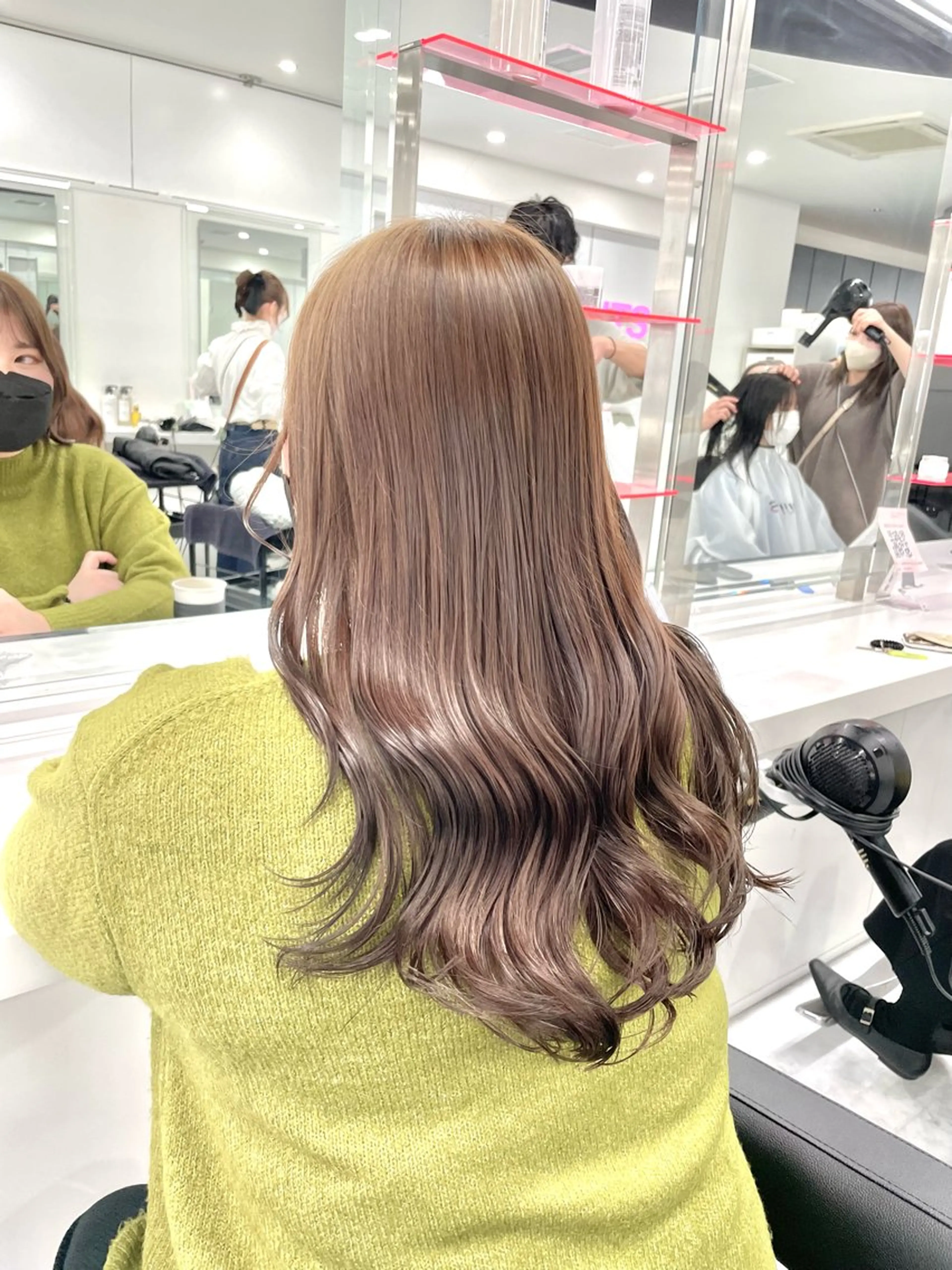 セミロング 💍大人デザイン /ハイトーン♡リクトのヘアスタイル