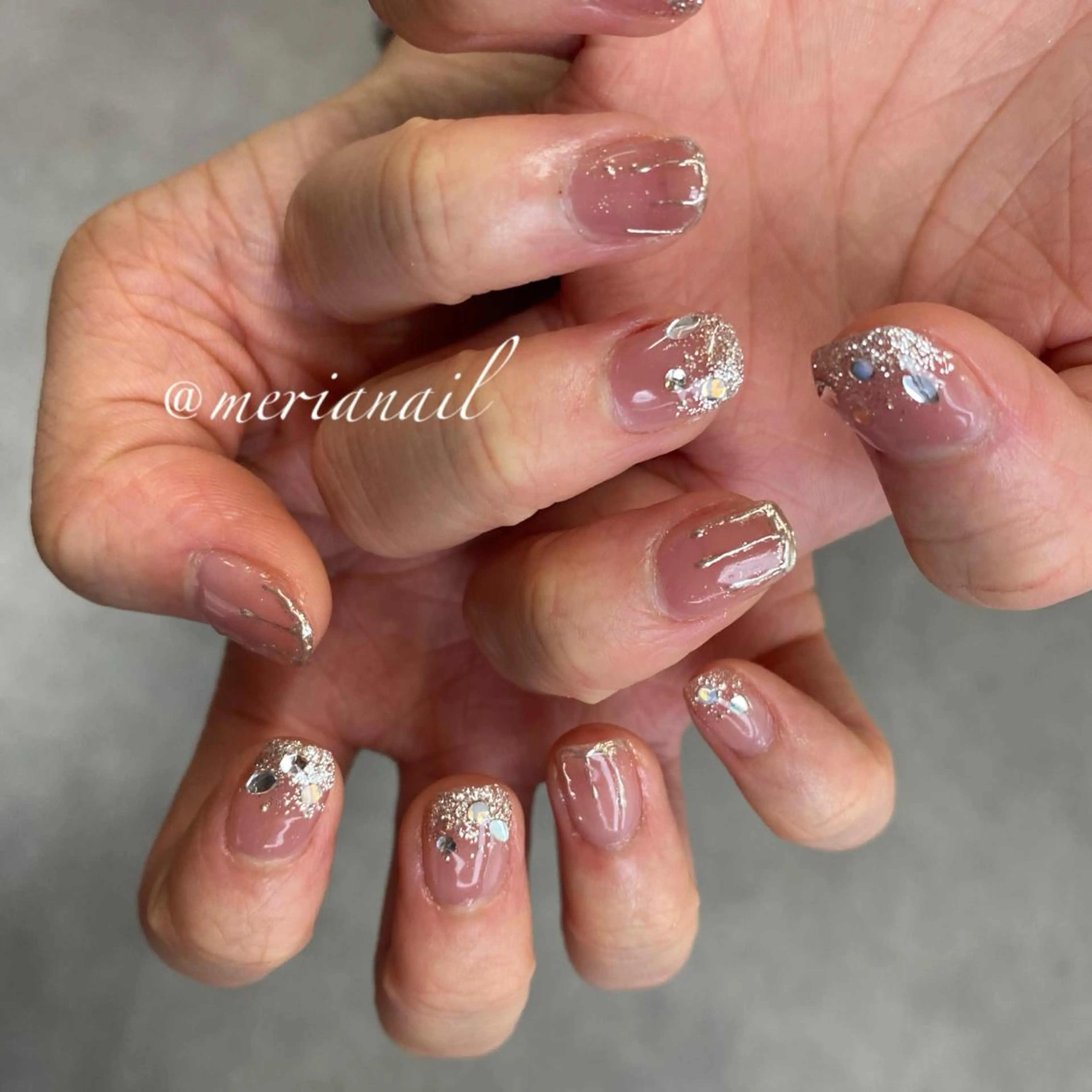 ショート カラー ネイル ワンホンネイル ハンドネイル INFINITY所属・INFINITY nailのネイルデザイン