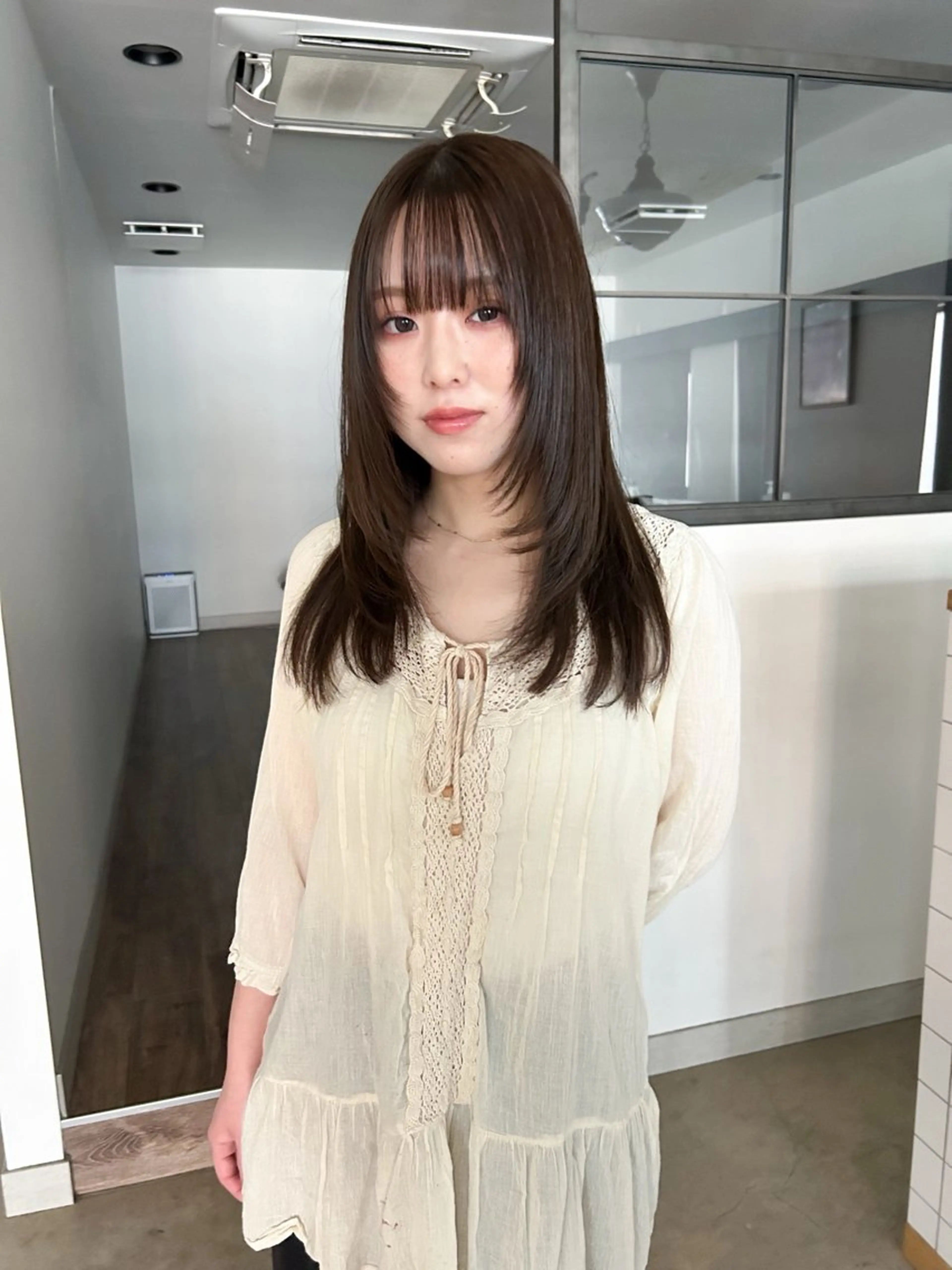 ロング カラー カット ヘアカラー トリートメント 透明感カラー レイヤーカット りなのヘアスタイル