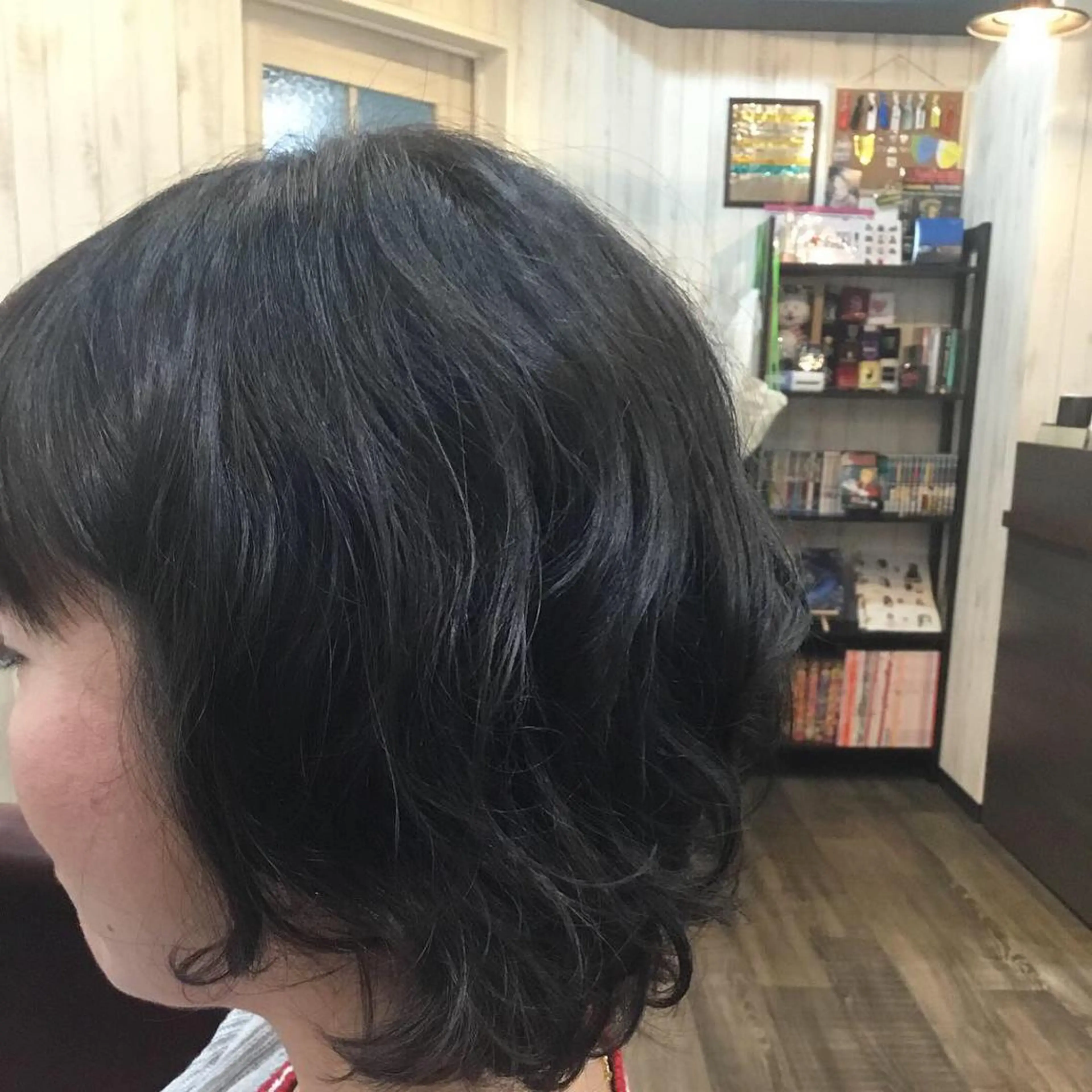 ミディアム パーマ 金崎 新吾のヘアスタイル