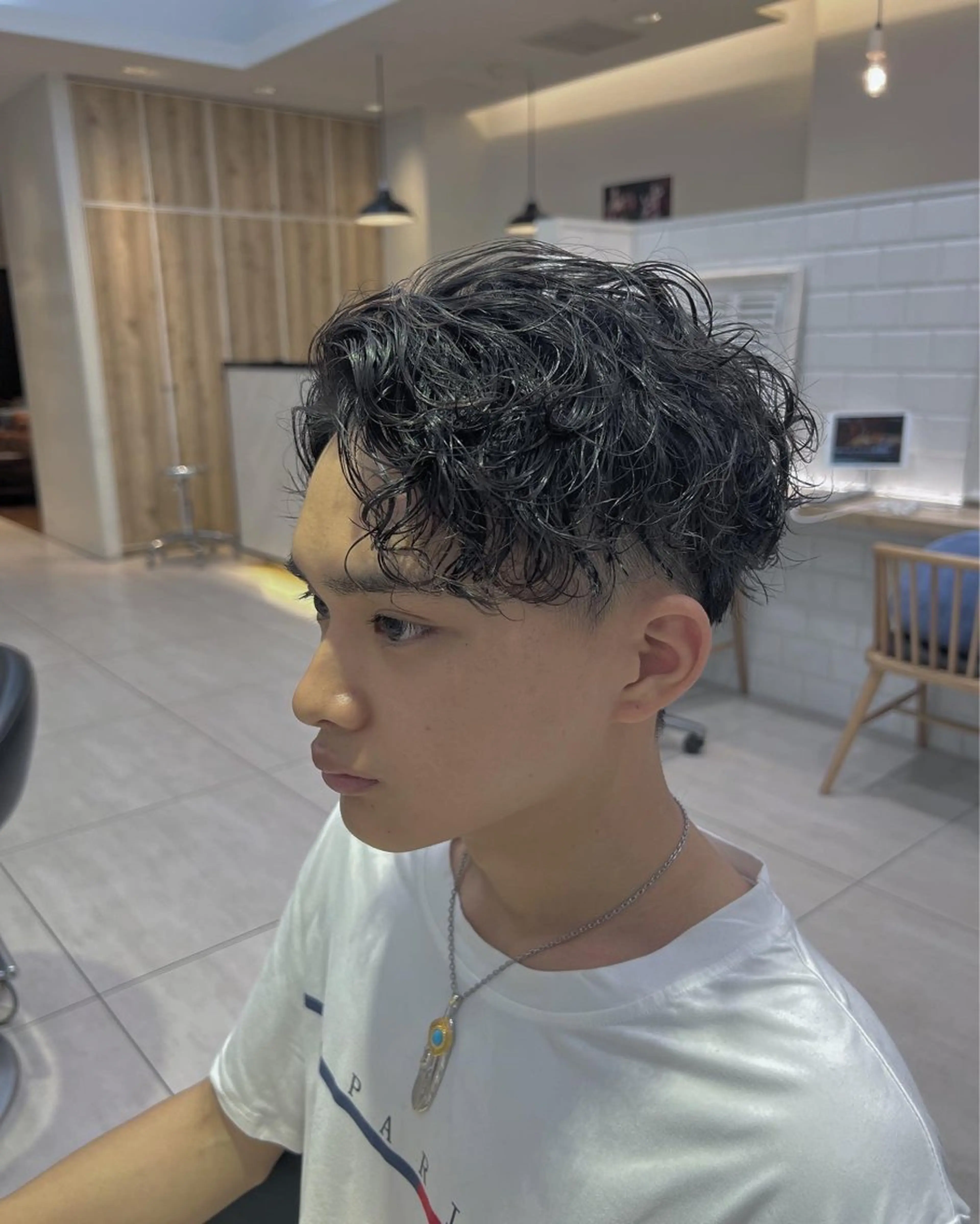 ショート メンズパーマ 岩成健志郎のヘアスタイル