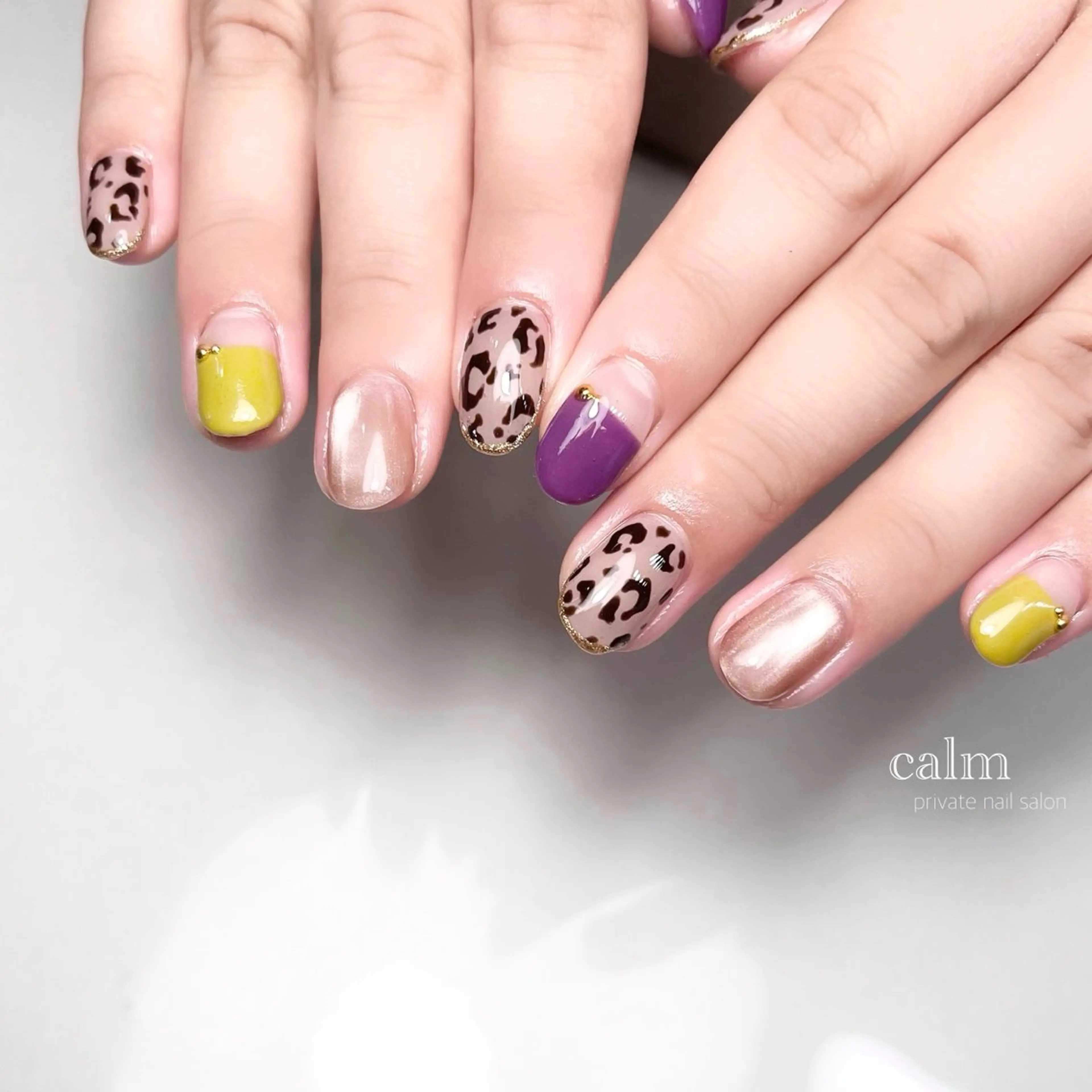 ネイル ハンドネイル calm 〔ｶｰﾑ〕のネイルデザイン