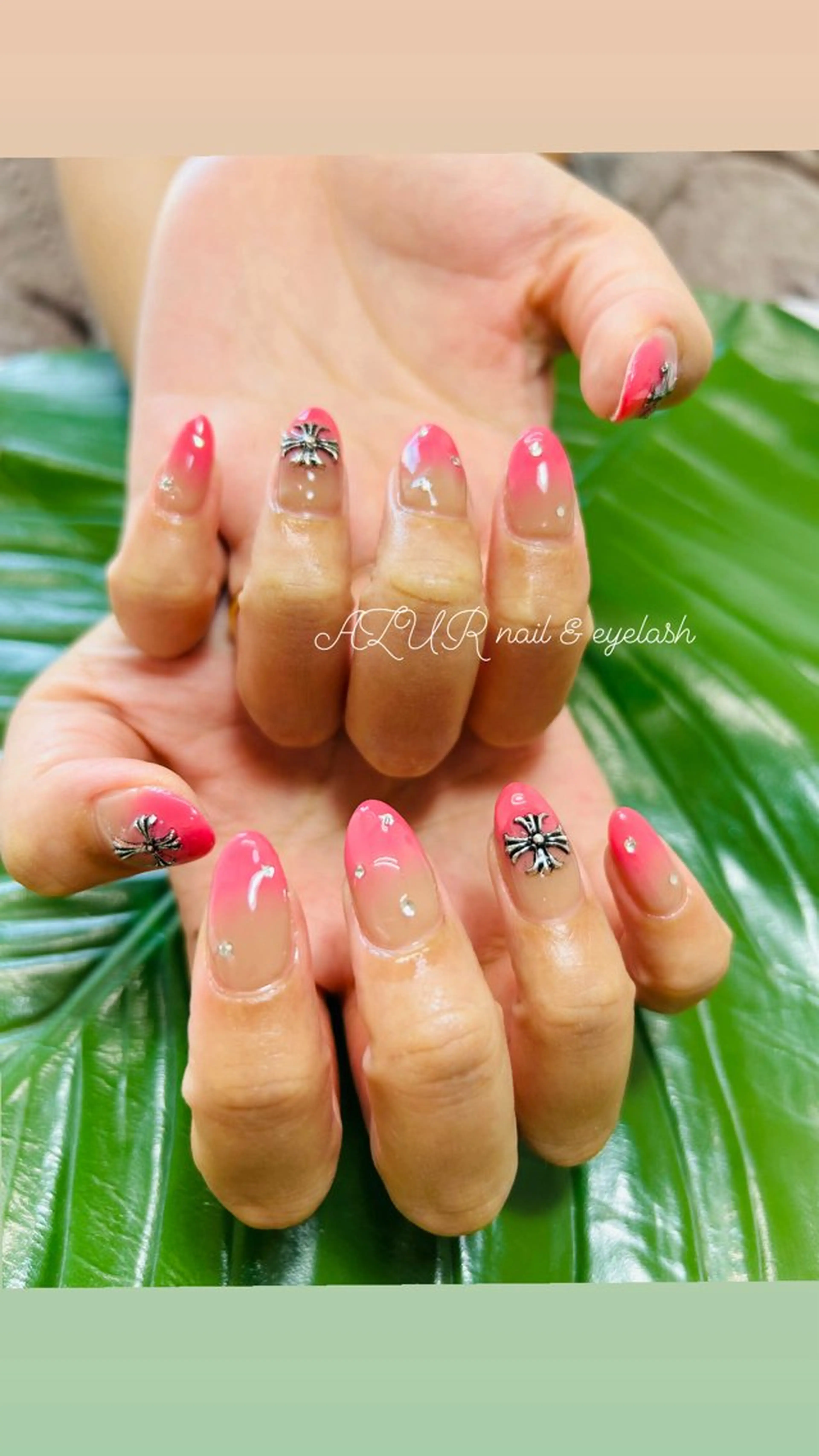 ネイル AZUR N&eyelashのネイルデザイン