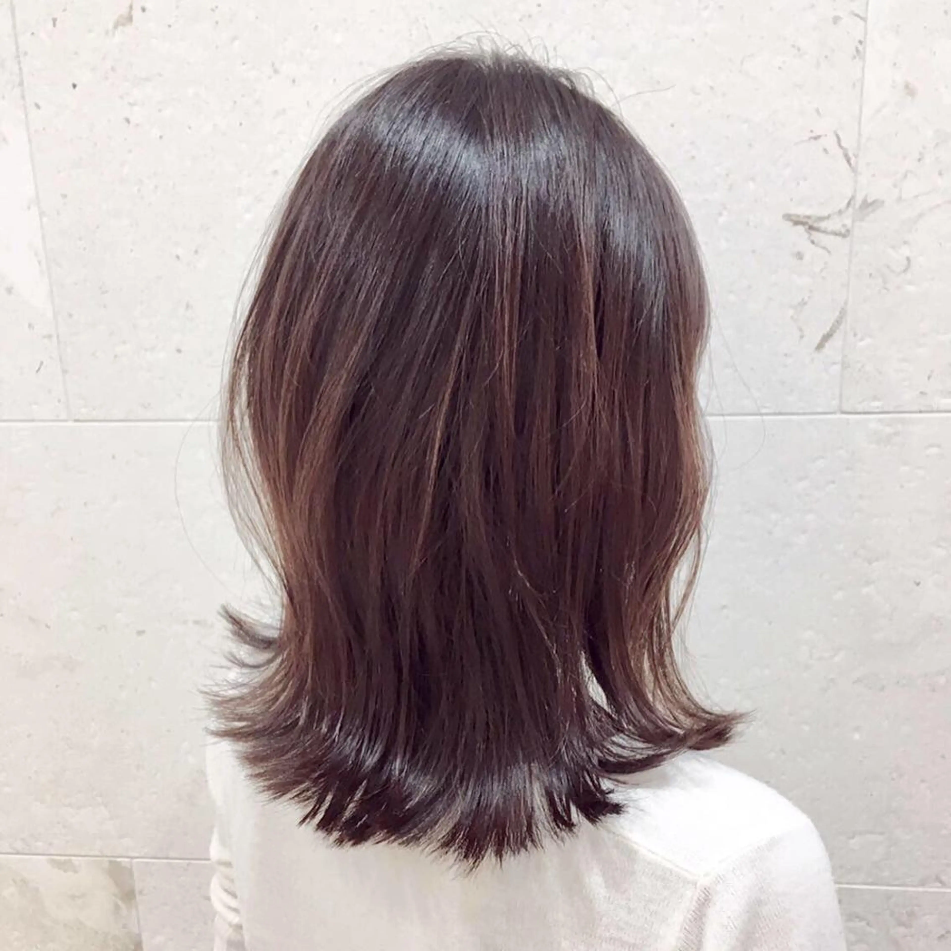 セミロング カラー ブラウンカラー ピンクカラー ピンクブラウン カット ヘアカラー トリートメント 斉藤 貴也のヘアスタイル