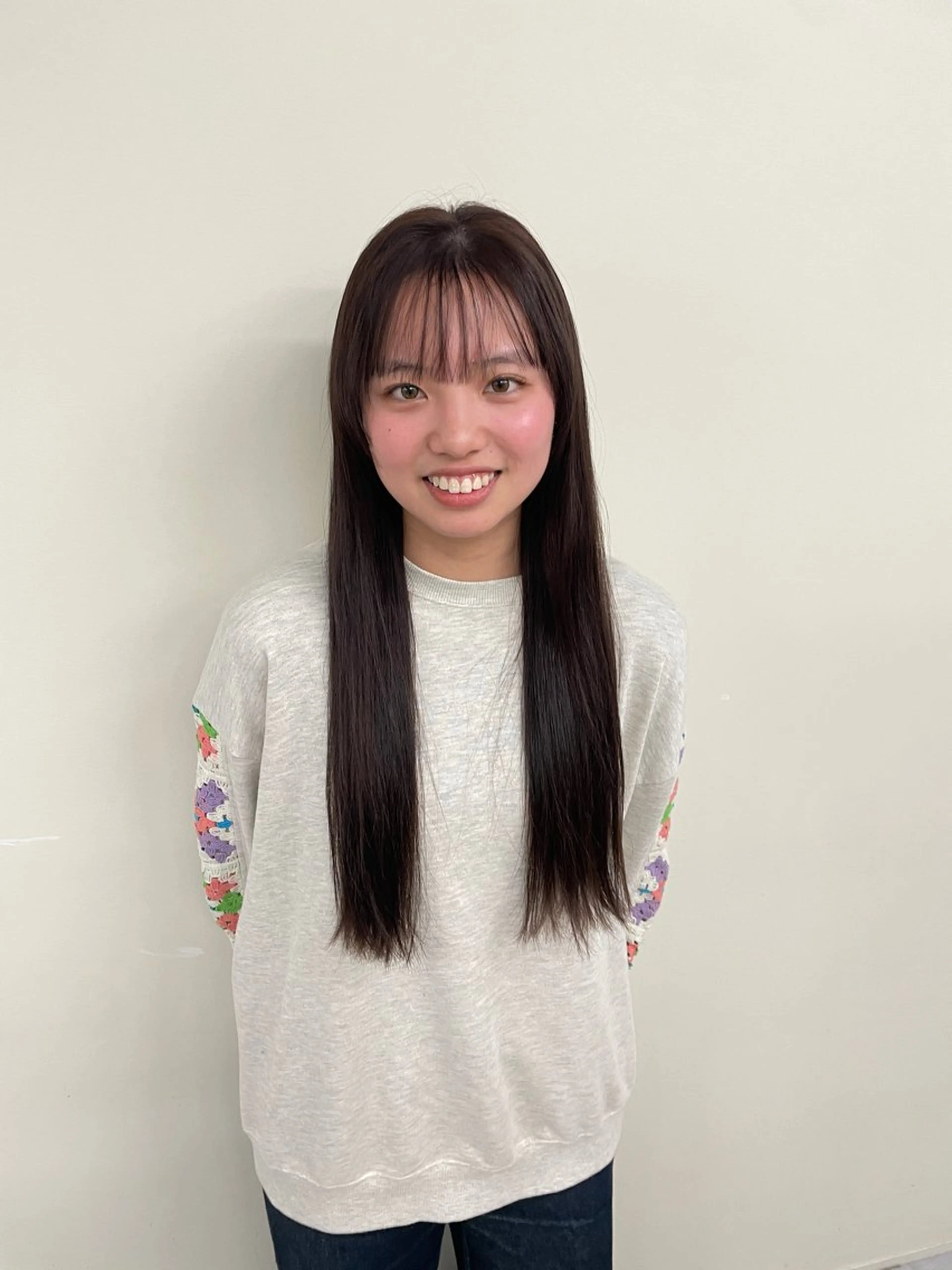 ロング ヘアカラー ᗪOI ᒍᑌᖇIのヘアスタイル