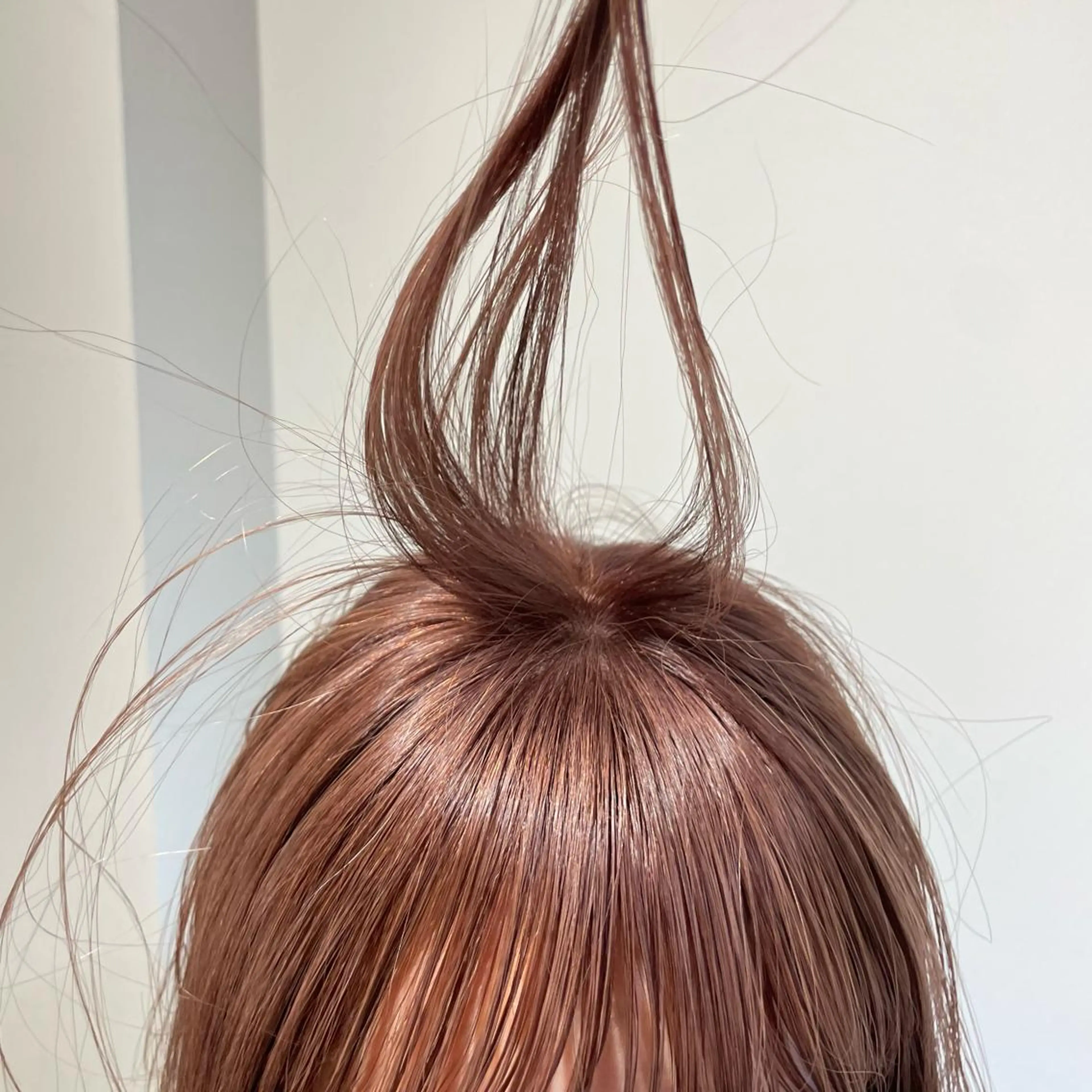 カラー 若月 あやかのヘアスタイル