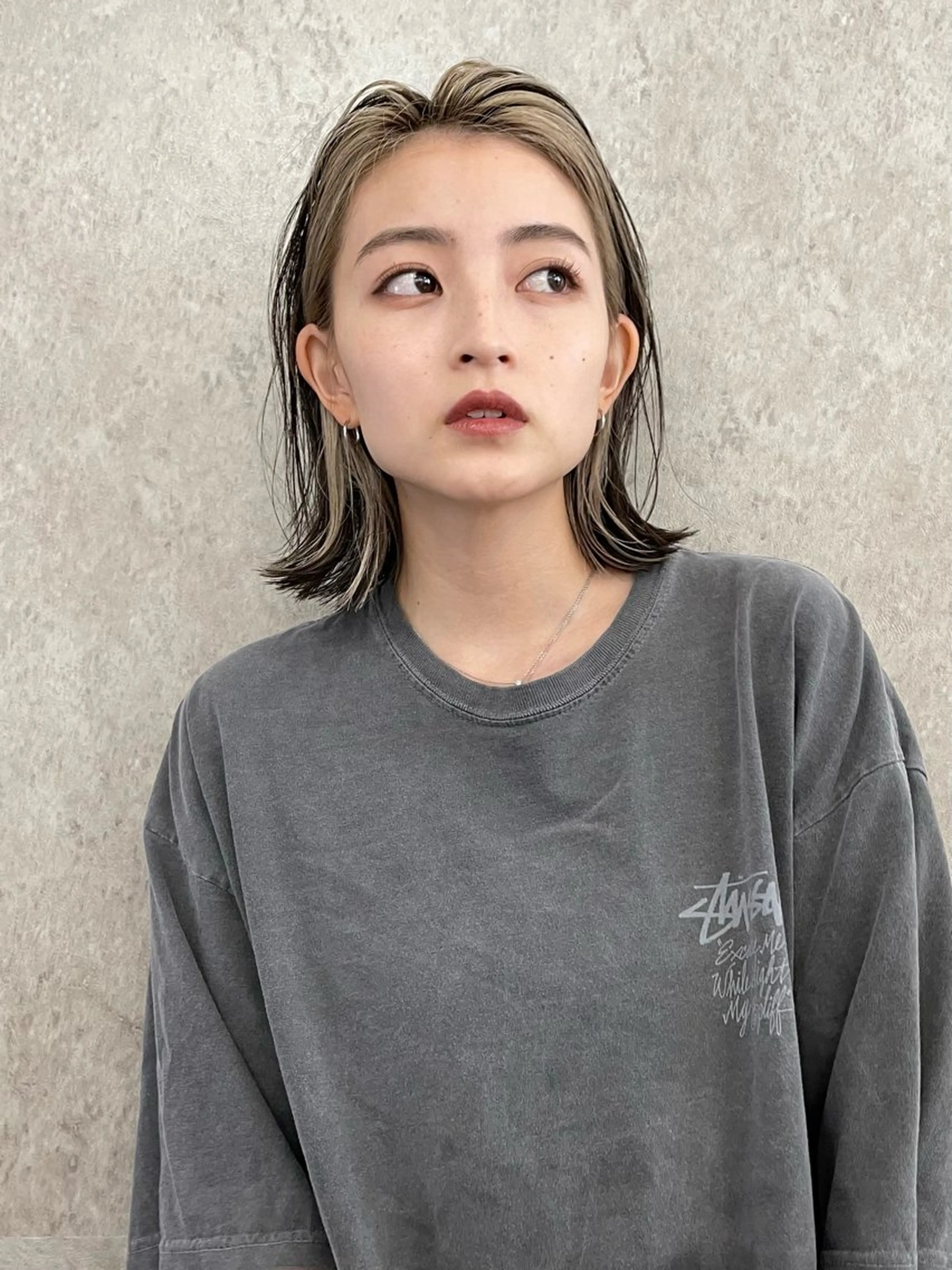 ミディアム カラー 🐯ミルクティーベー ジュ/大雅🐯のヘアスタイル