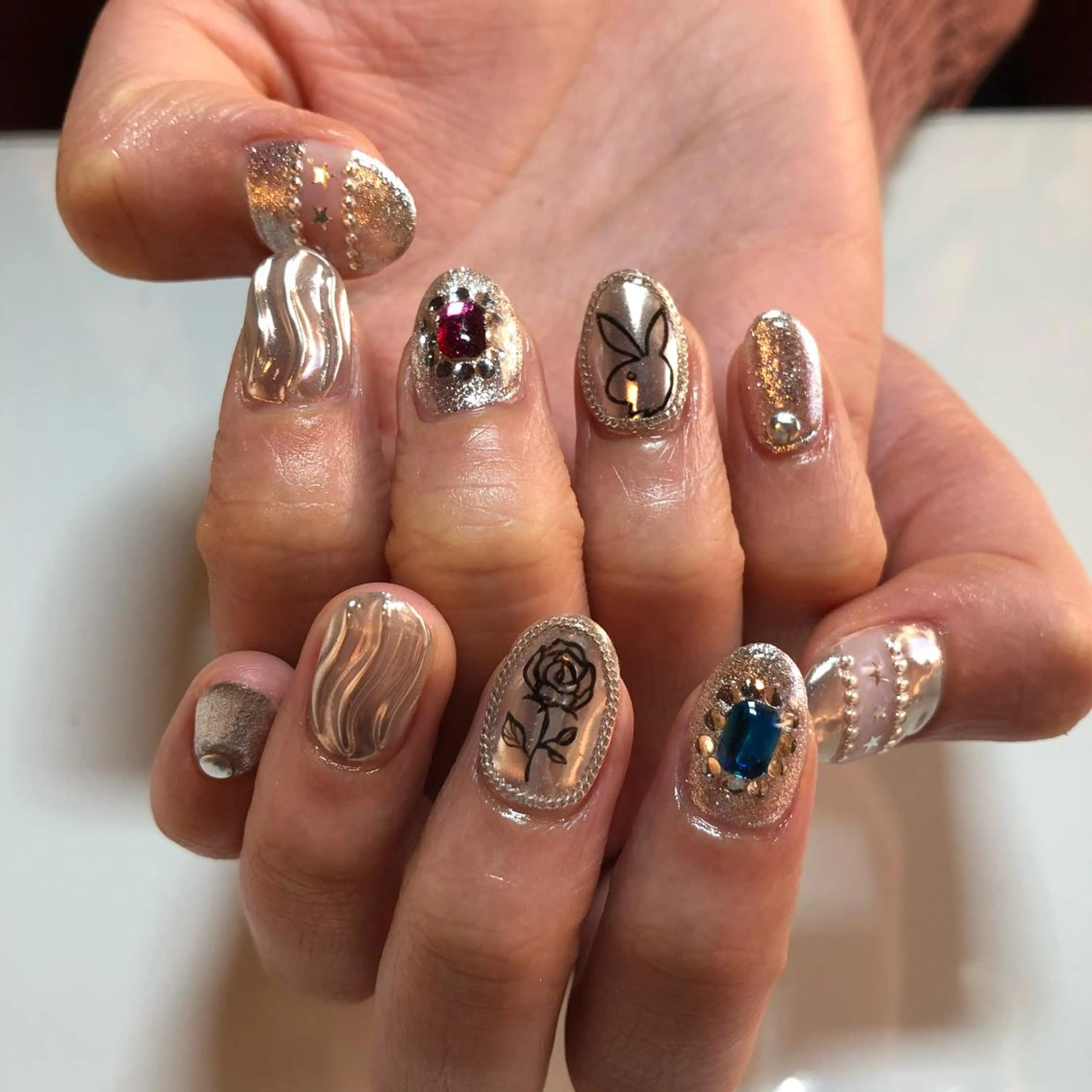 ネイル ニュアンスネイル g-up nail所属・米田 律子のネイルデザイン