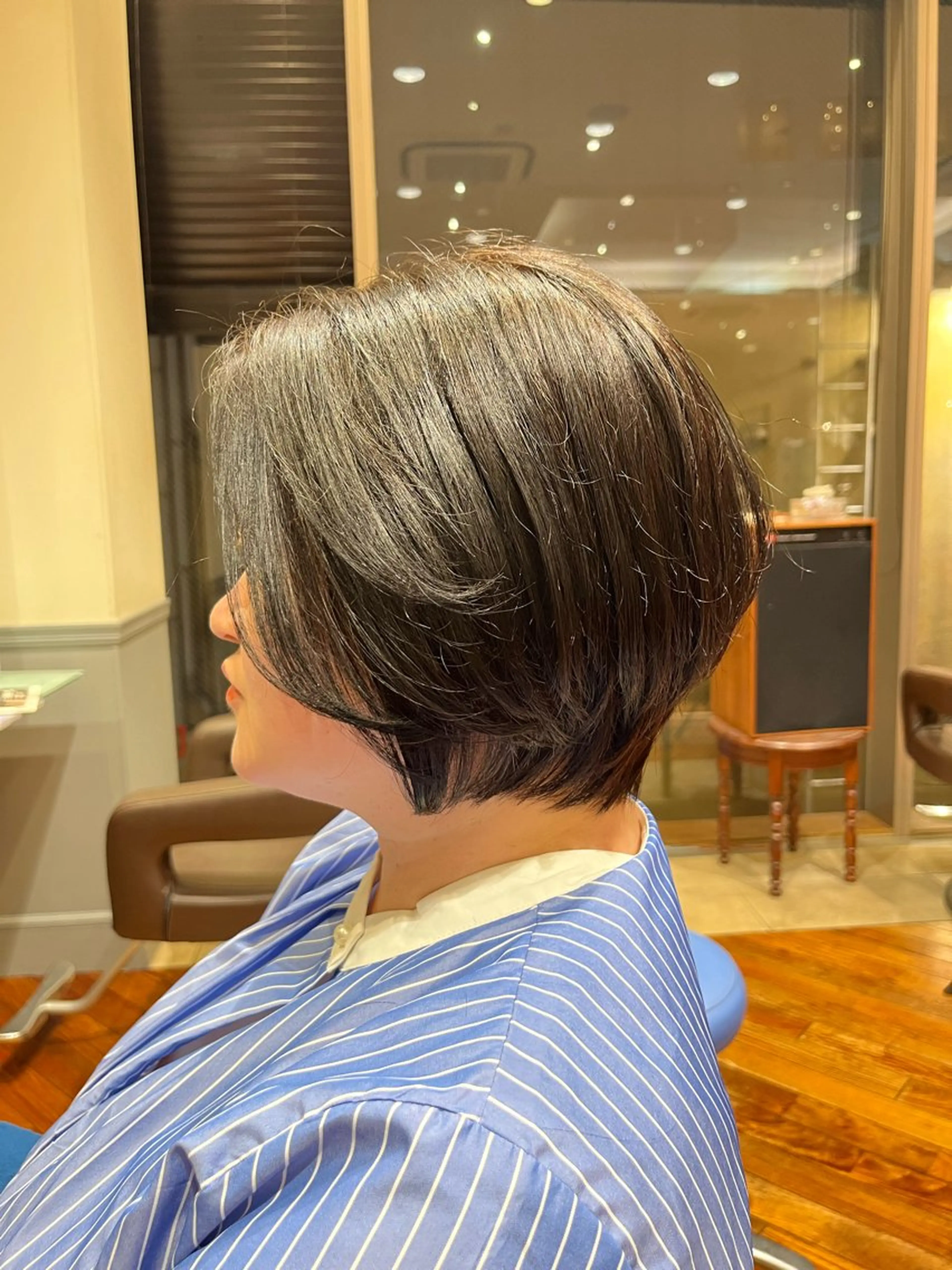 ショート ｼｮｰﾄｶｯﾄ 梅田 山下　すみれのヘアスタイル