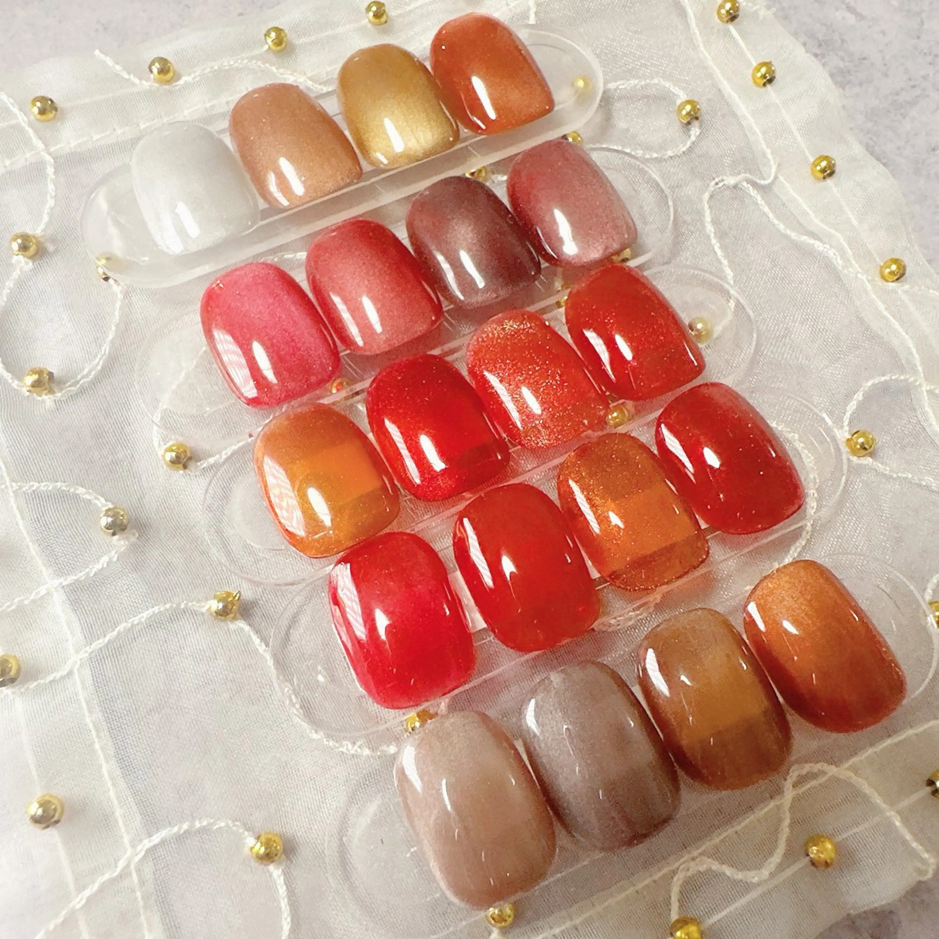 暖色ハンドマグネット🧲ネイル（オフなし）の写真