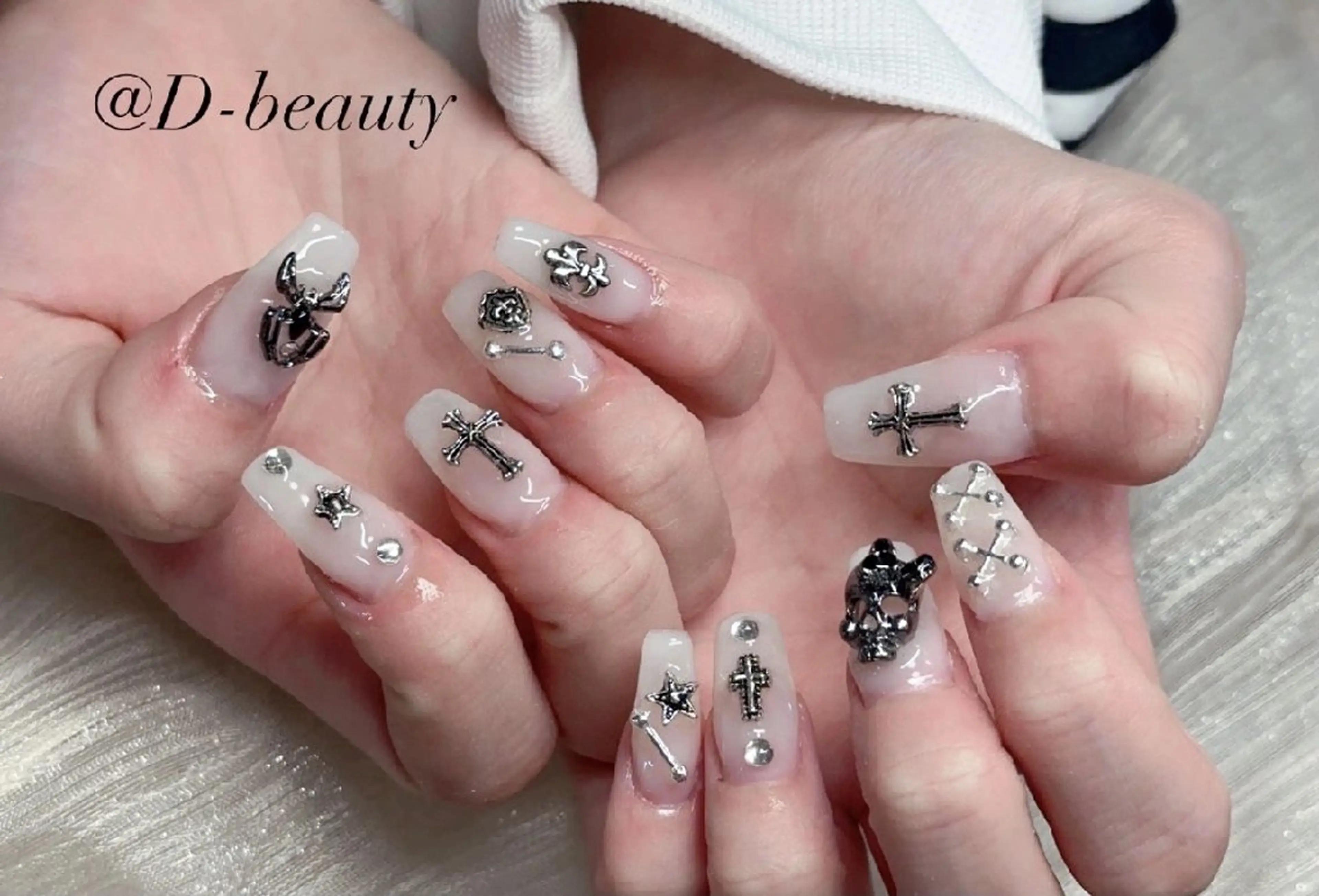 ネイル ハンドネイル スカルプ専門店 Ｄ-Beautyのネイルデザイン