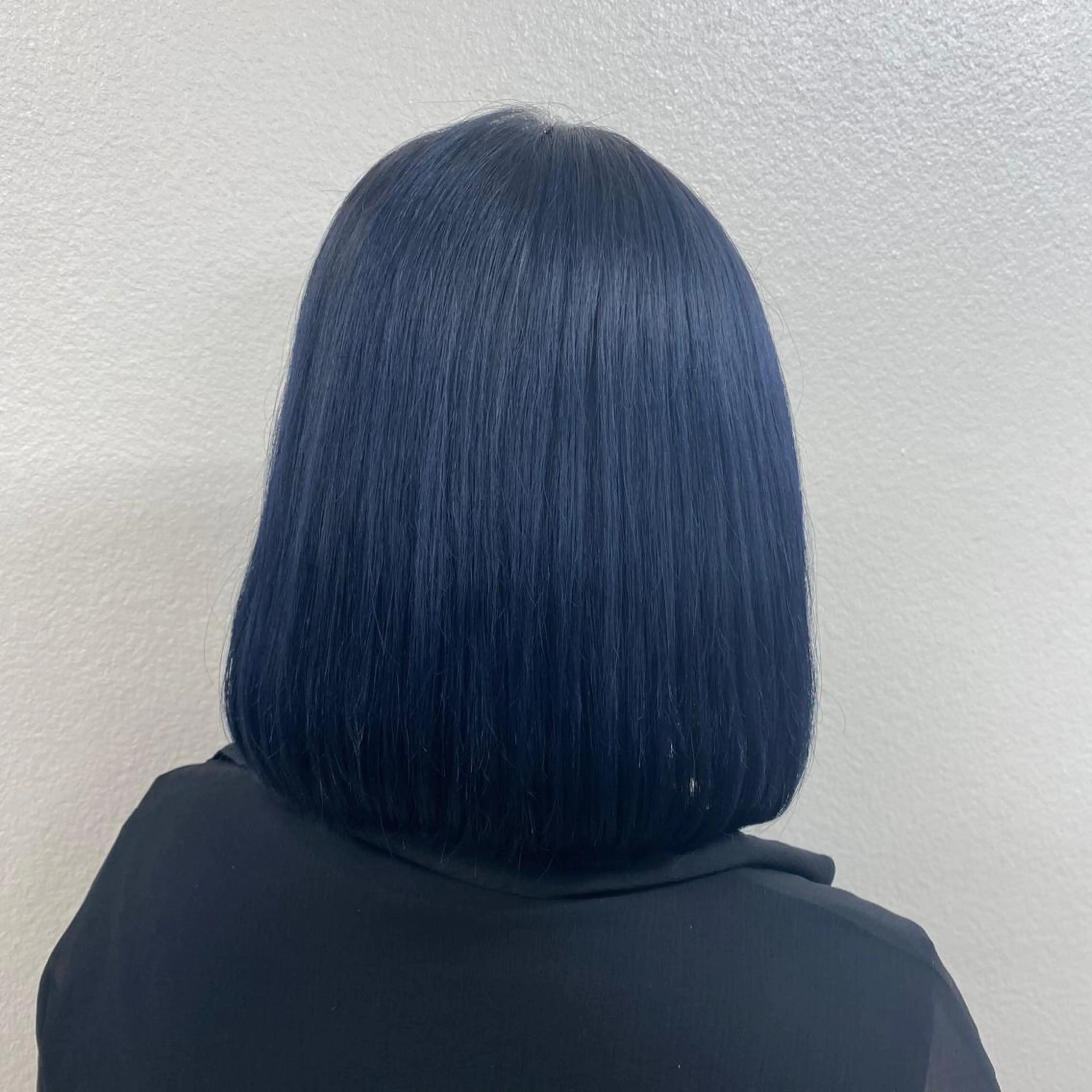 ミディアム カラー ヘアアレンジ ブリーチ ブルーカラー ハイトーンカラー トリートメント EMANON池袋3rd所属・ナチュラル艶髪 なおき｜池袋美容師のヘアスタイル