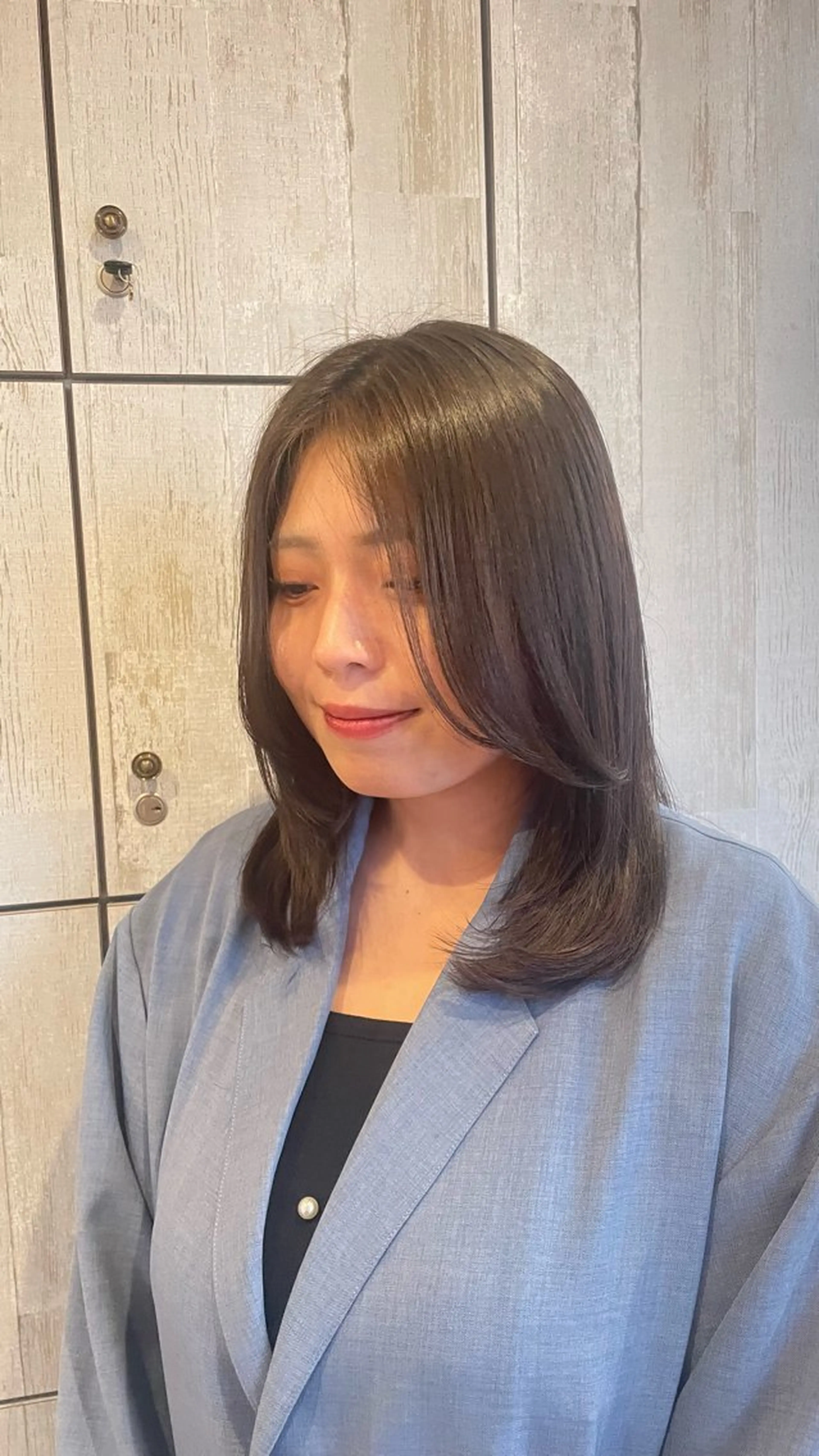 セミロング カラー なつき/ 艶カラー/縮毛矯正のヘアスタイル