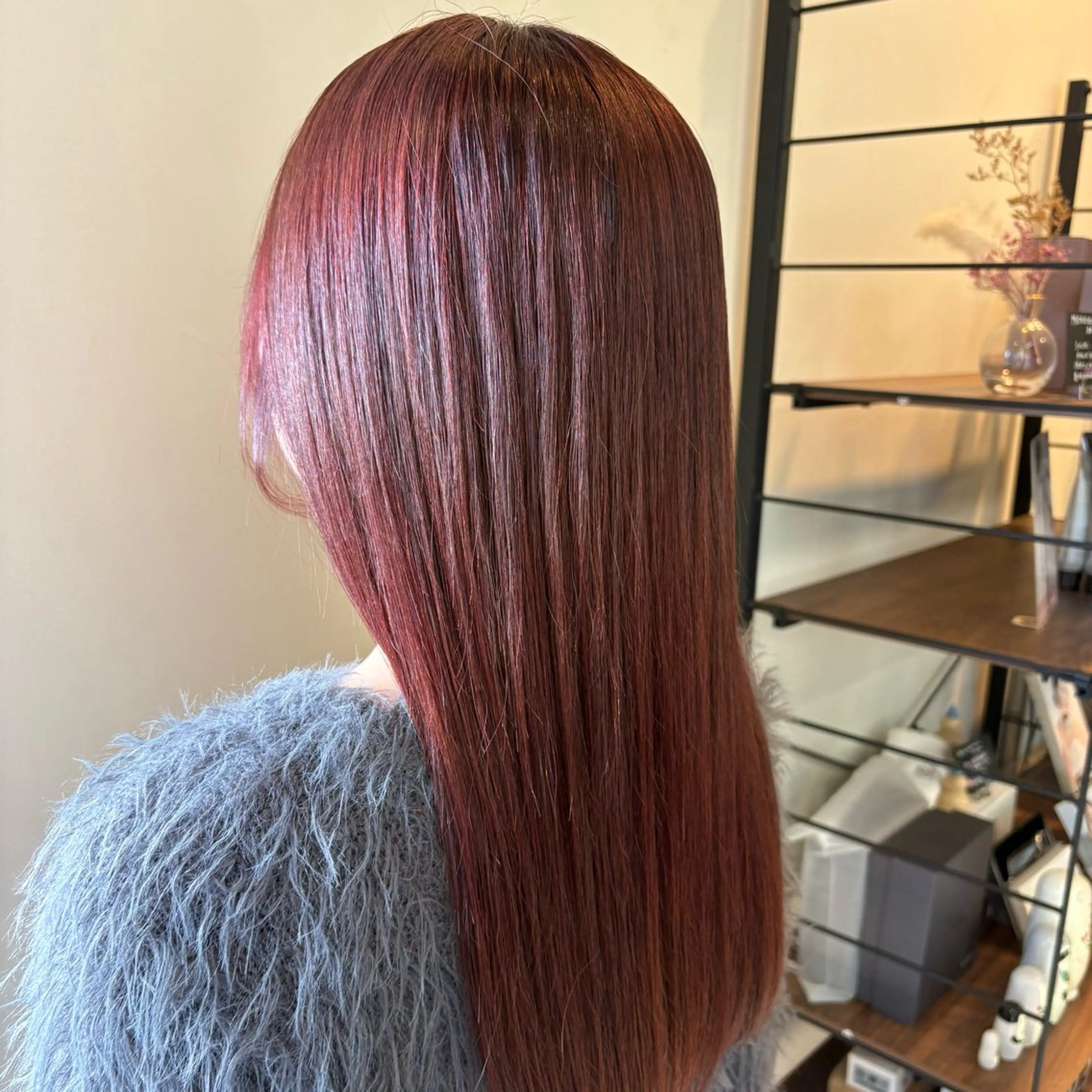 ロング ルプラボウ/豊川/ レイヤー/サクラのヘアスタイル