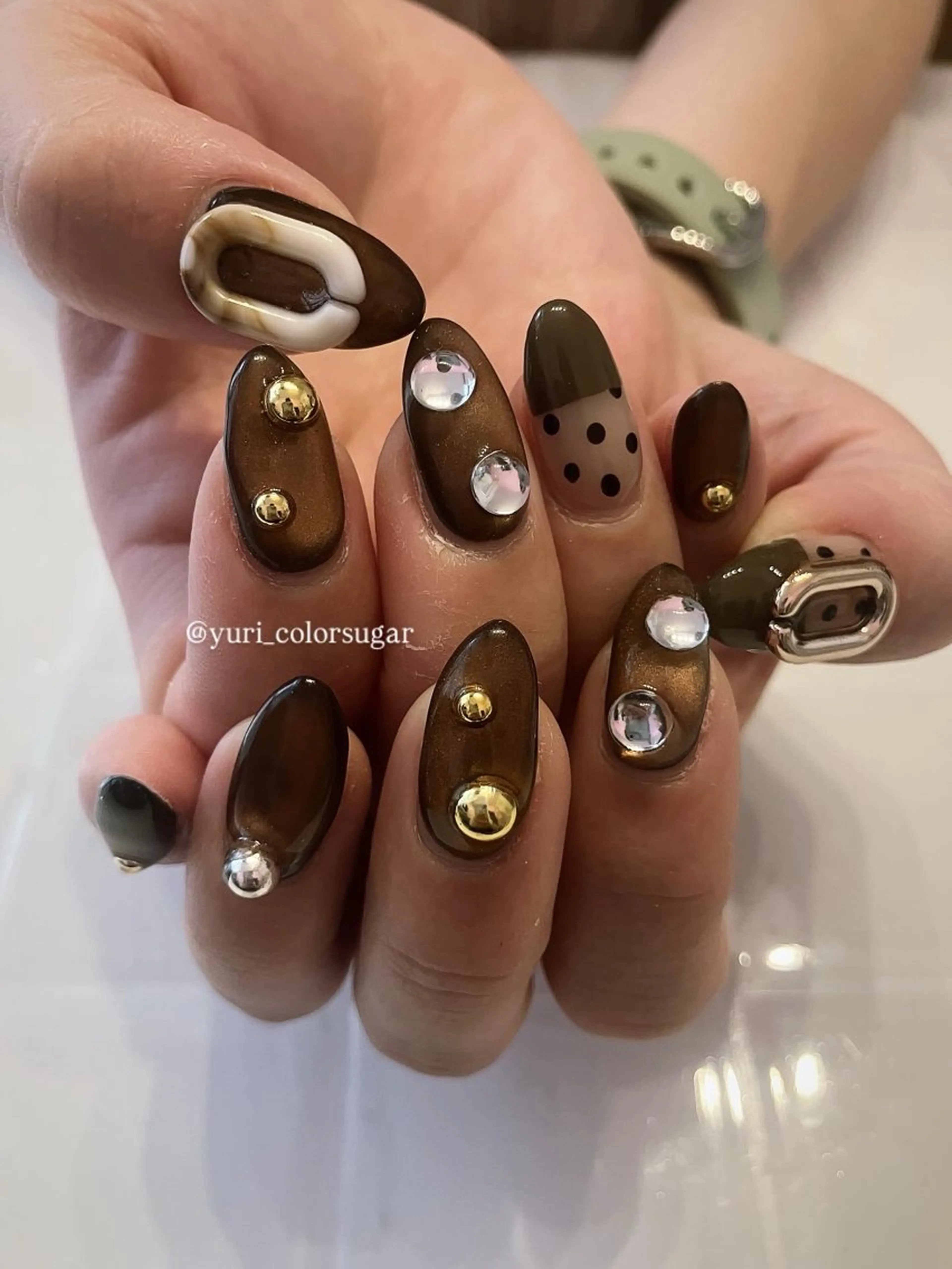 ネイル ハンドネイル uryu yuriのネイルデザイン