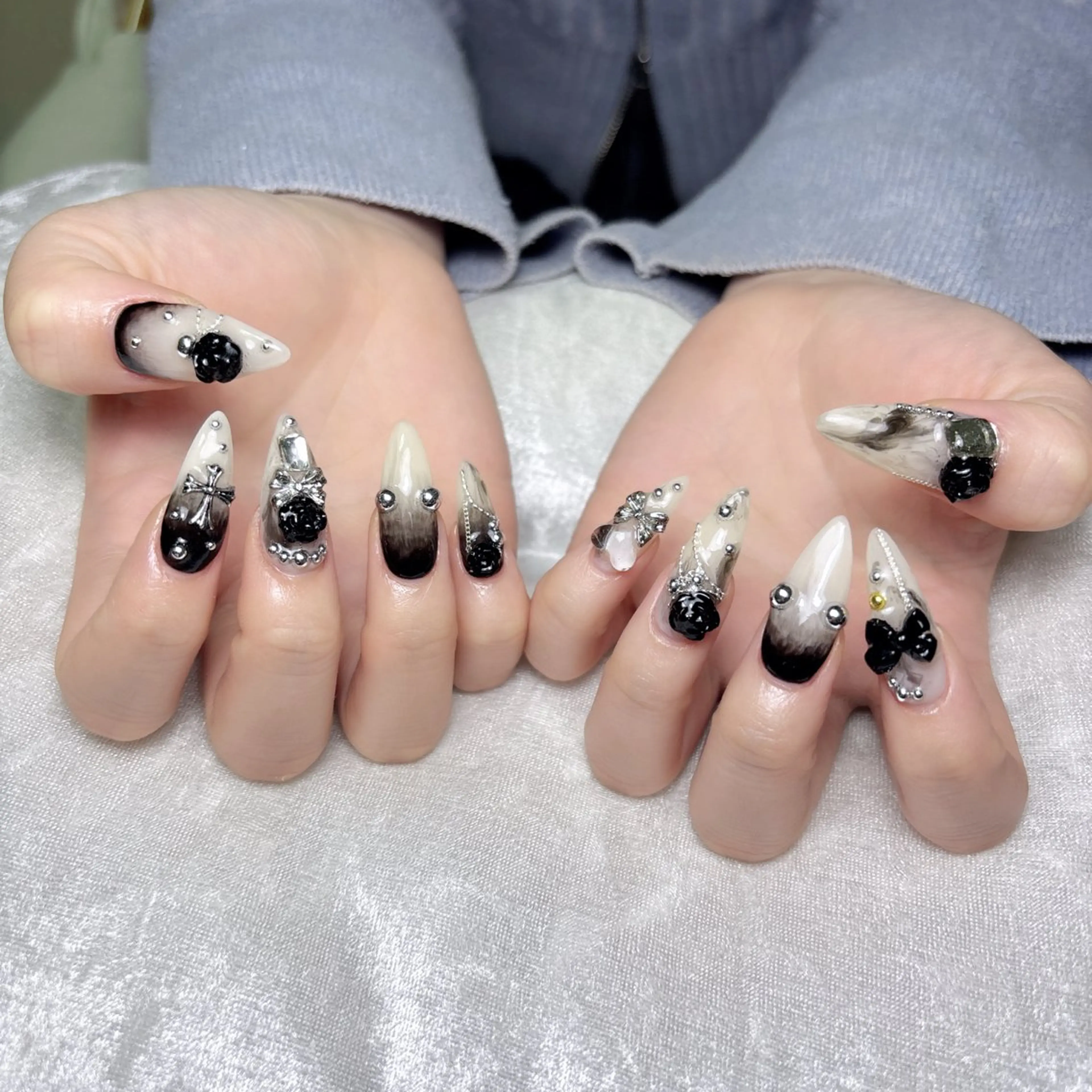 ネイル Airis所属・Airis aiのネイルデザイン