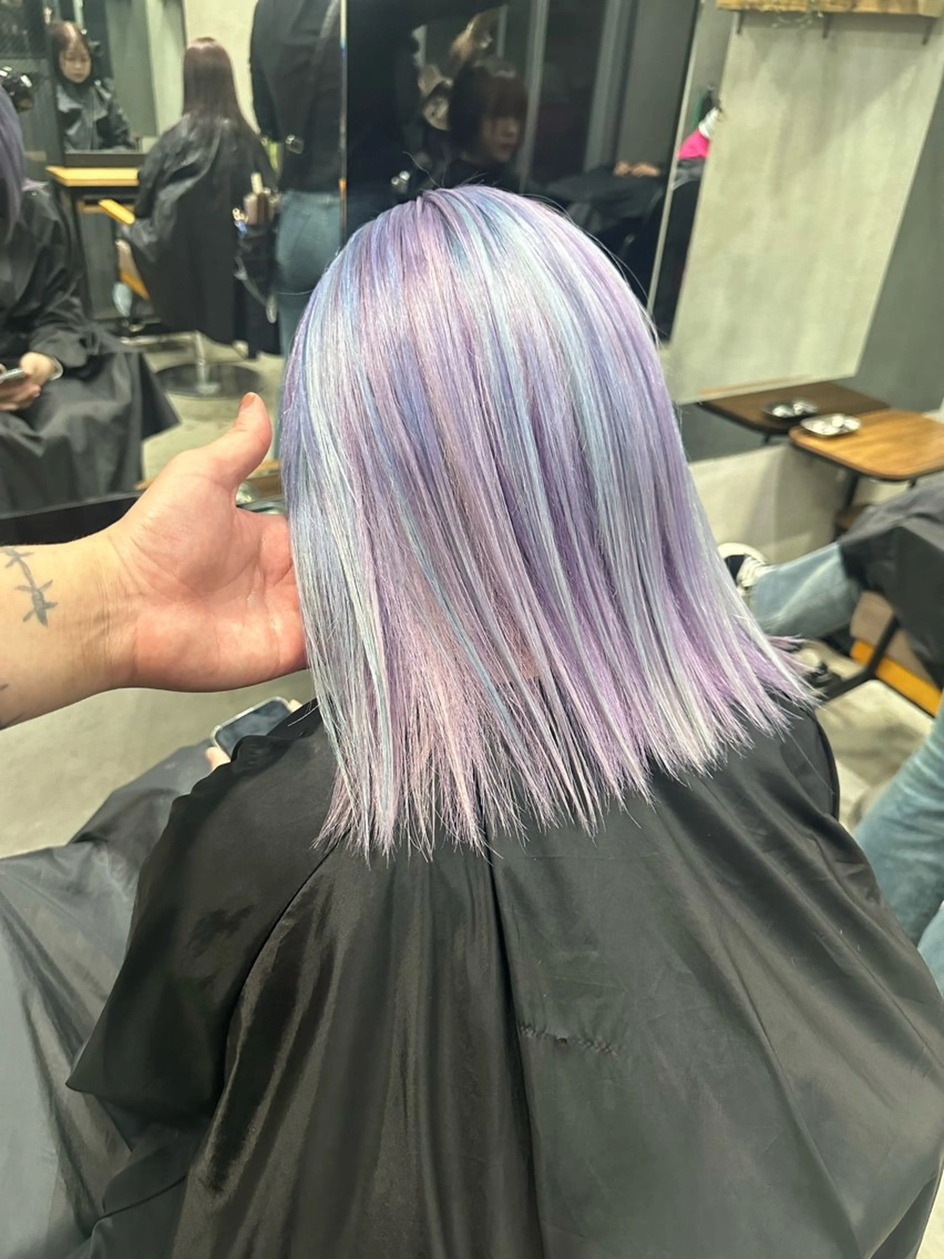 ミディアム ヘアカラー AiM エイム　韓国レイヤーのヘアスタイル