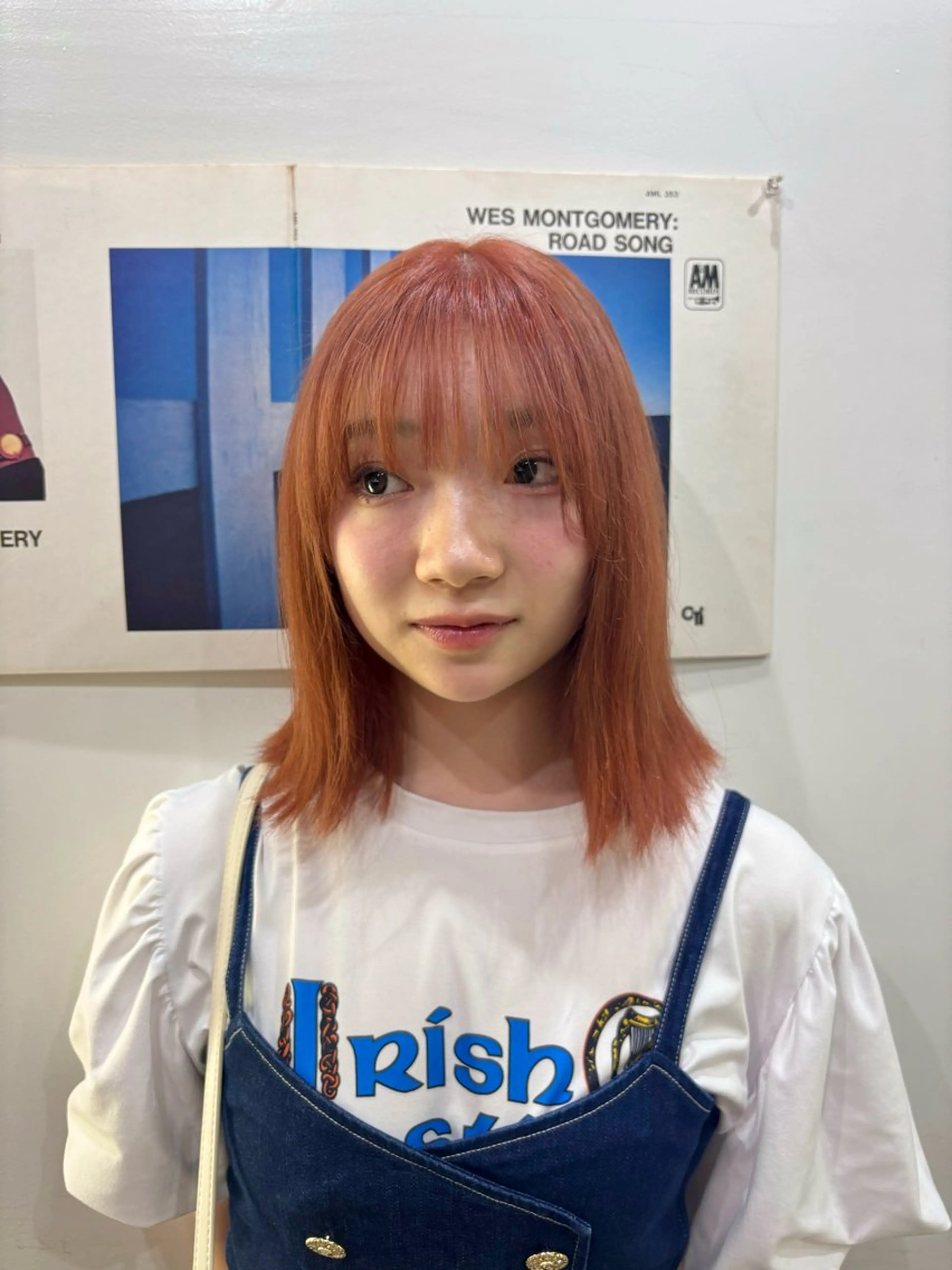 ミディアム カラー カット ヘアカラー トリートメント ヘアセット 抜け感レイヤー🎶 ハイトーン/りりのヘアスタイル