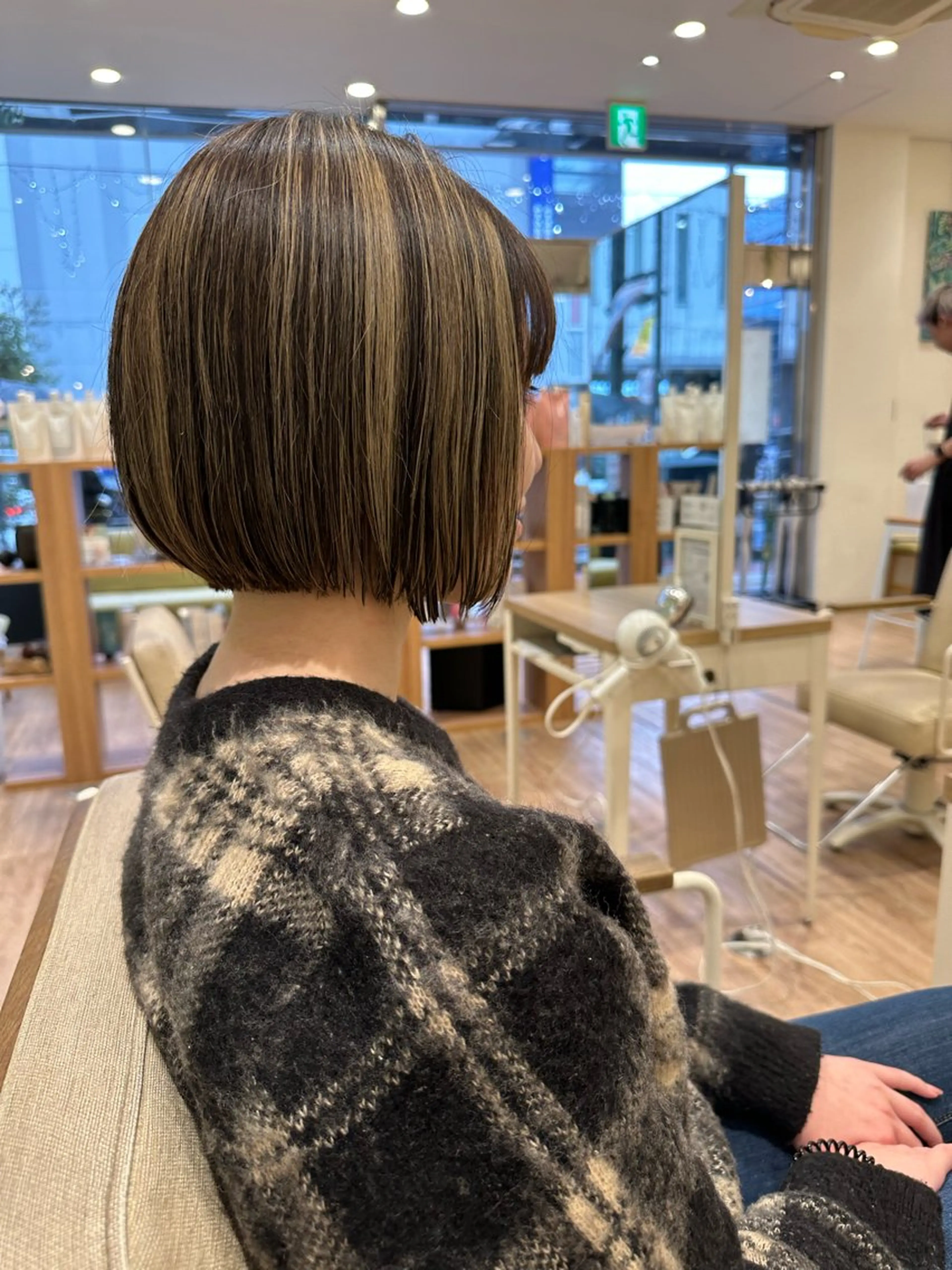 ショート ボブ カット 金山 友香🕊のヘアスタイル