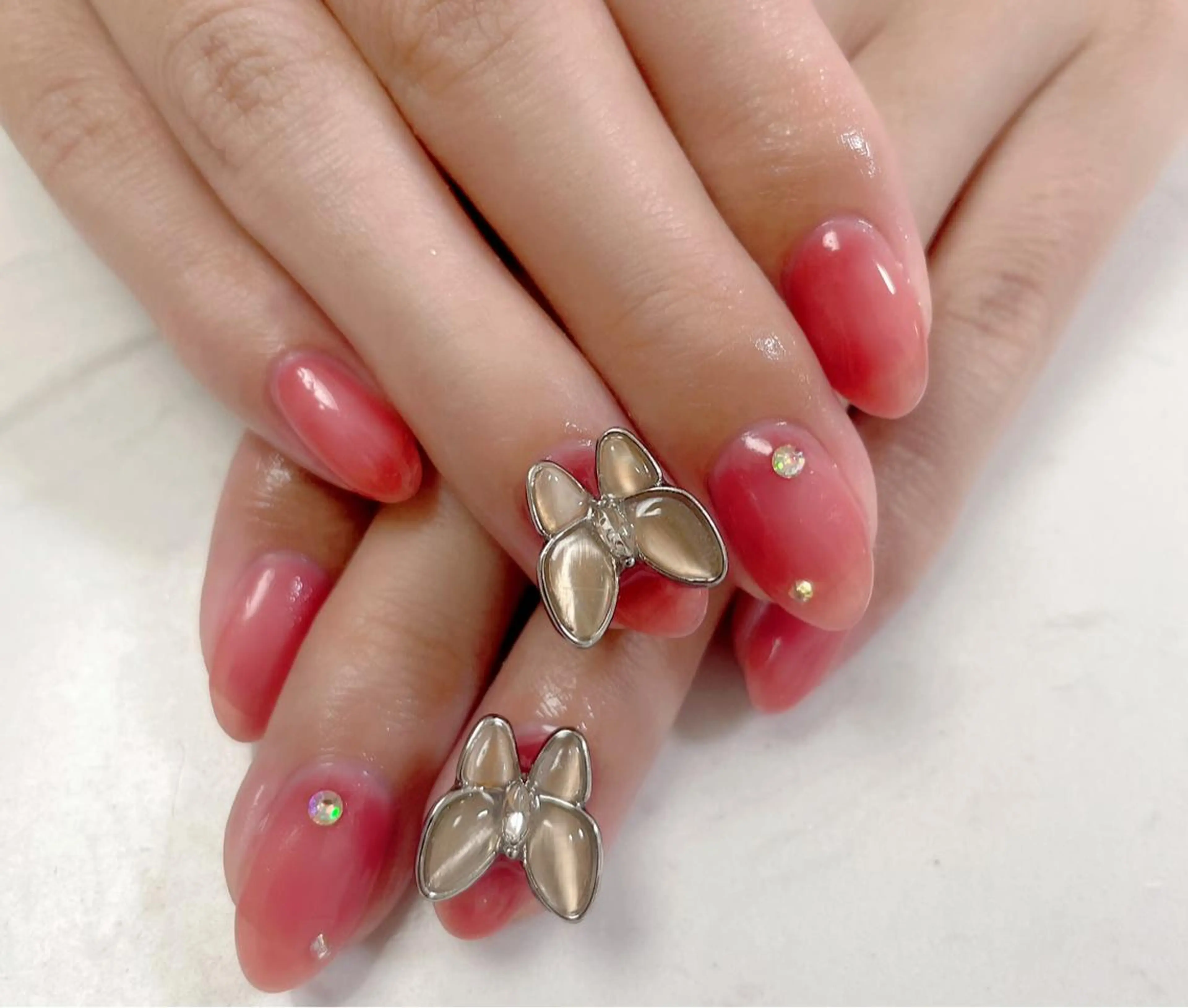 ネイル 畠山 ゆいのネイルデザイン