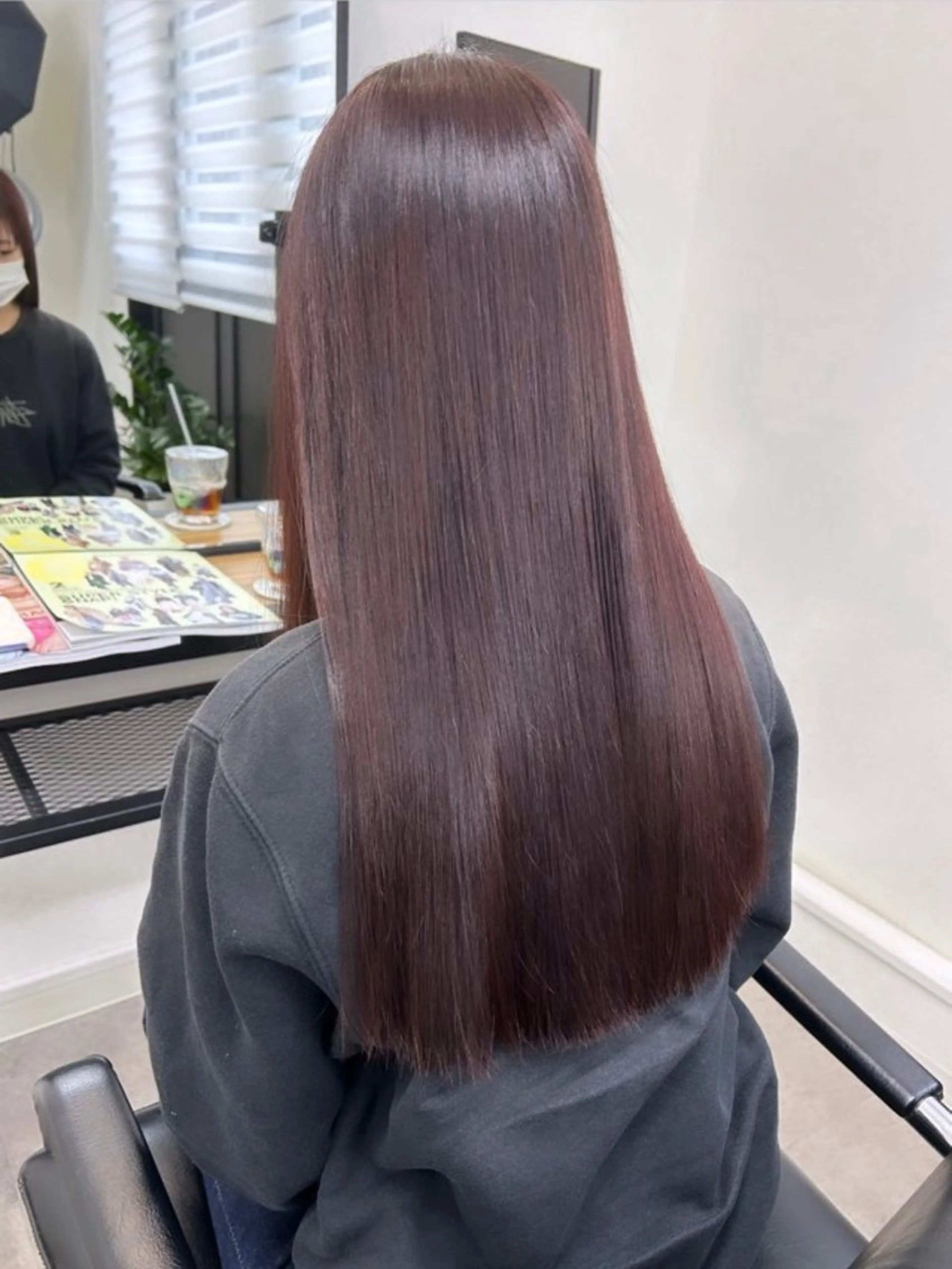 ロング カラー ambiance amiのヘアスタイル