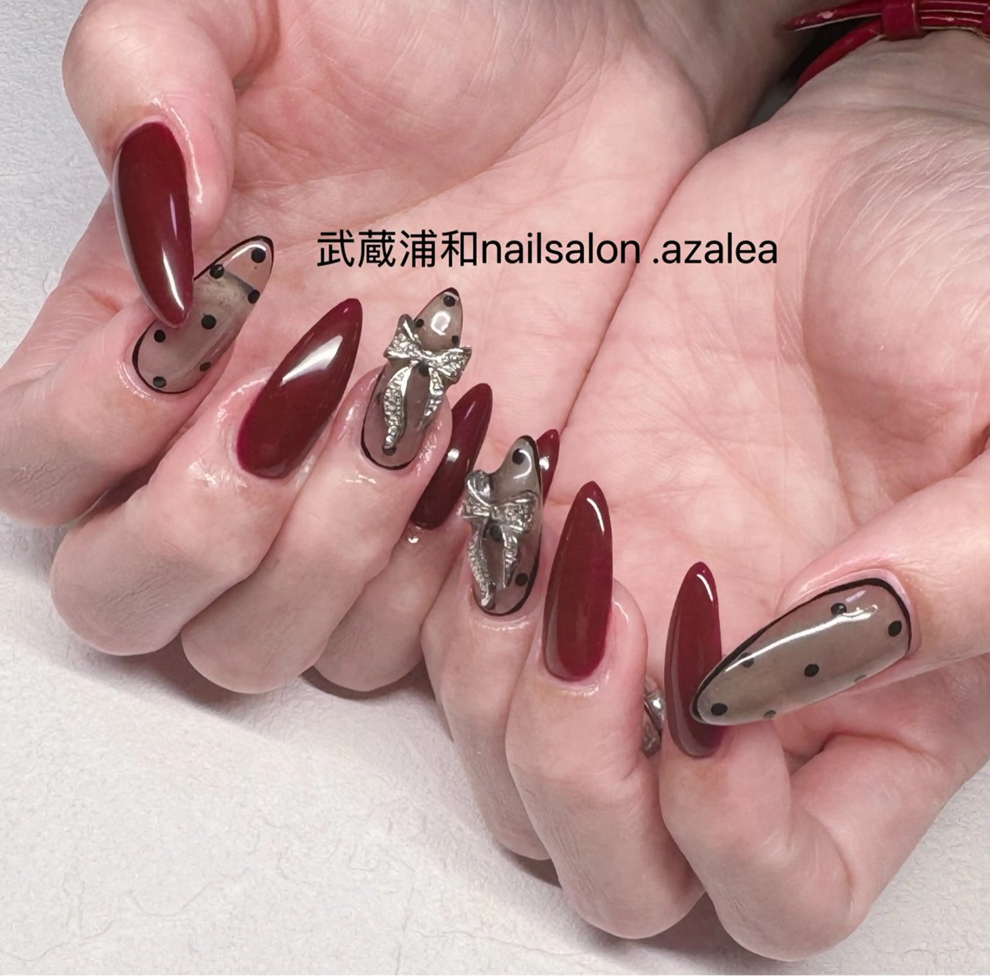 ネイル ハンドネイル R inのネイルデザイン