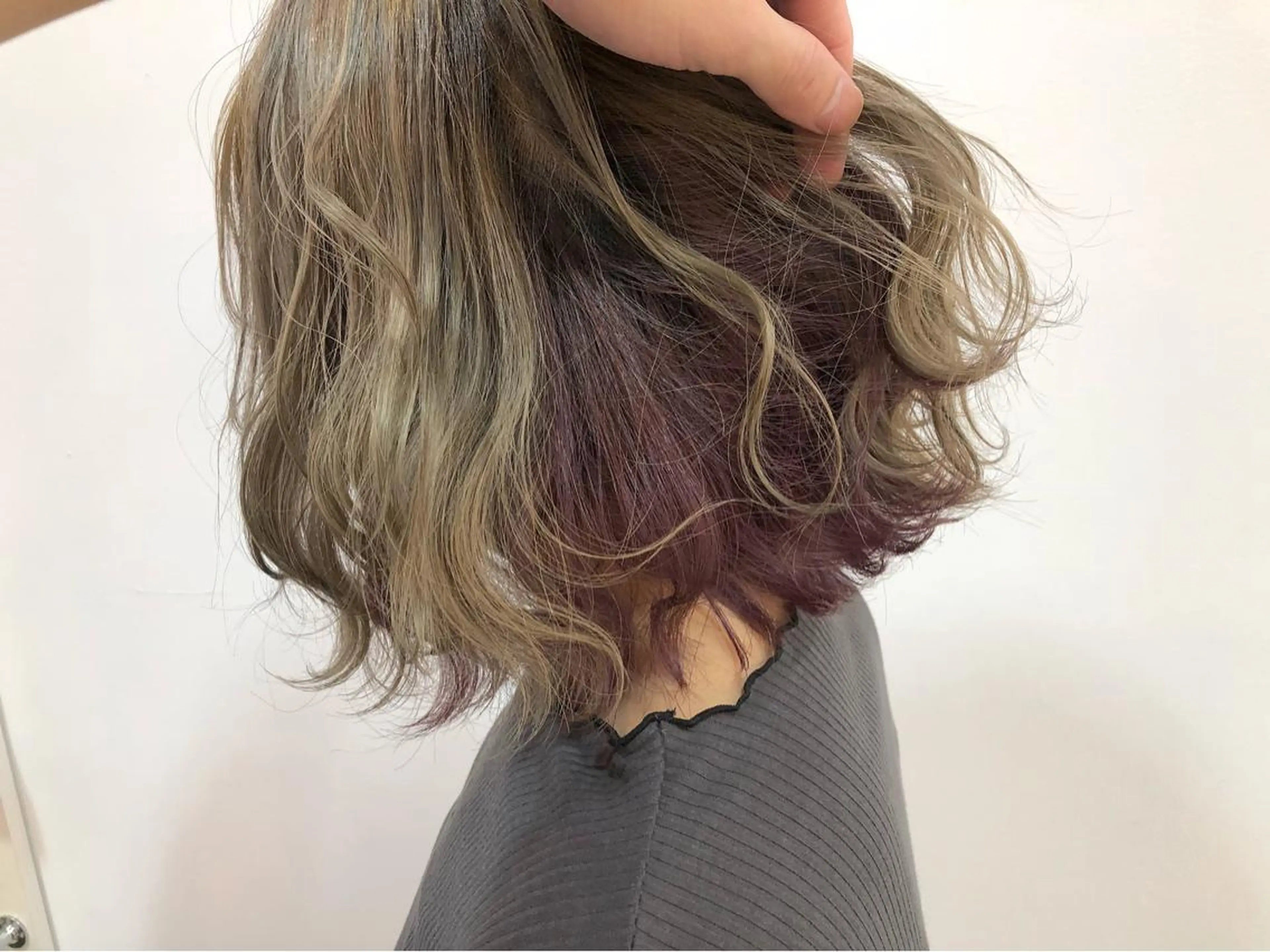 ミディアム カラー 横浜ブリーチムラ直し ハイトーン/ブリーチのヘアスタイル