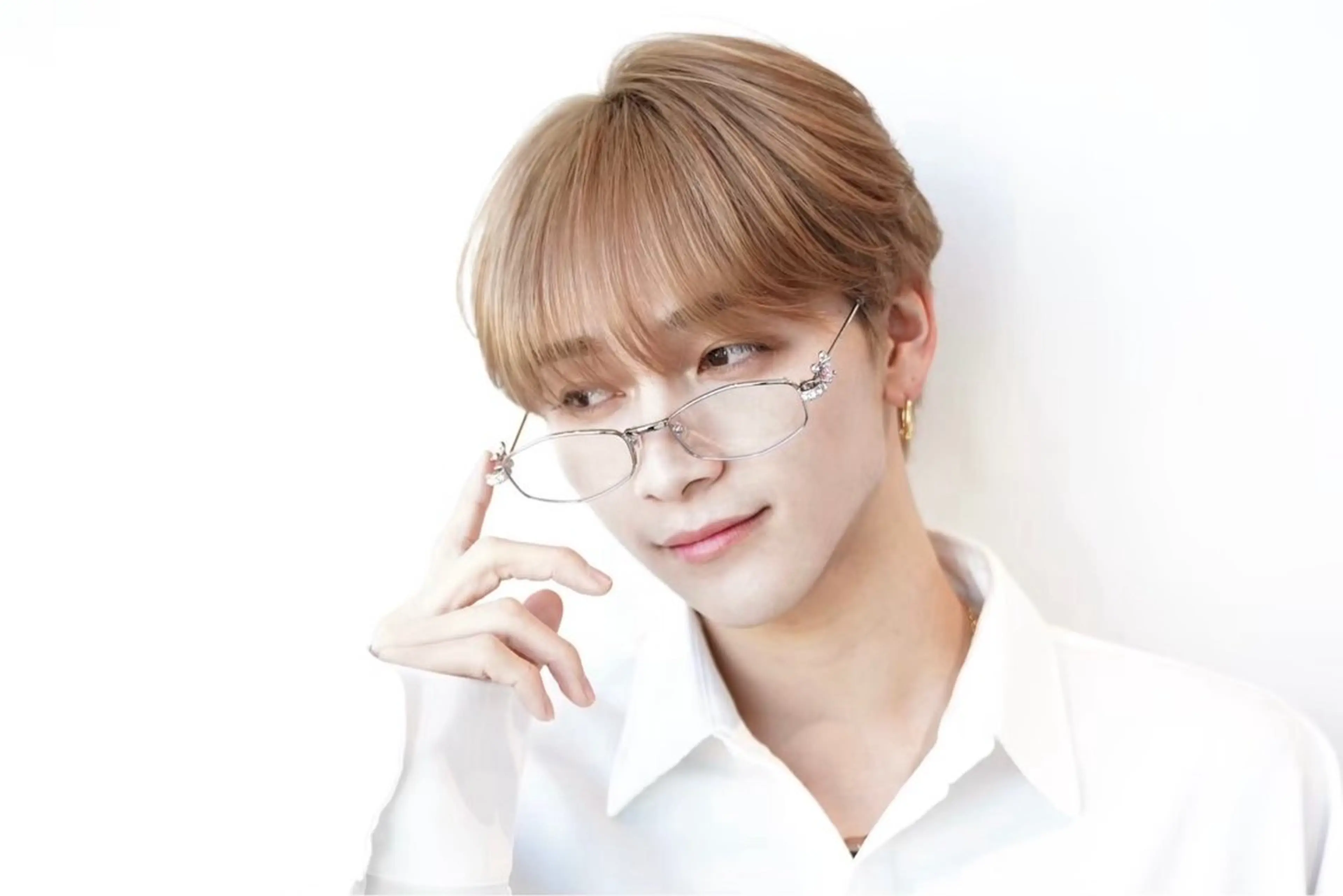 ショート カラー メンズ メンズブリーチ メンズハイトーン メンズ韓国風 ベージュカラー ブリーチ カット 韓国ヘア/ハイトーン そーた/渋谷駅のヘアスタイル