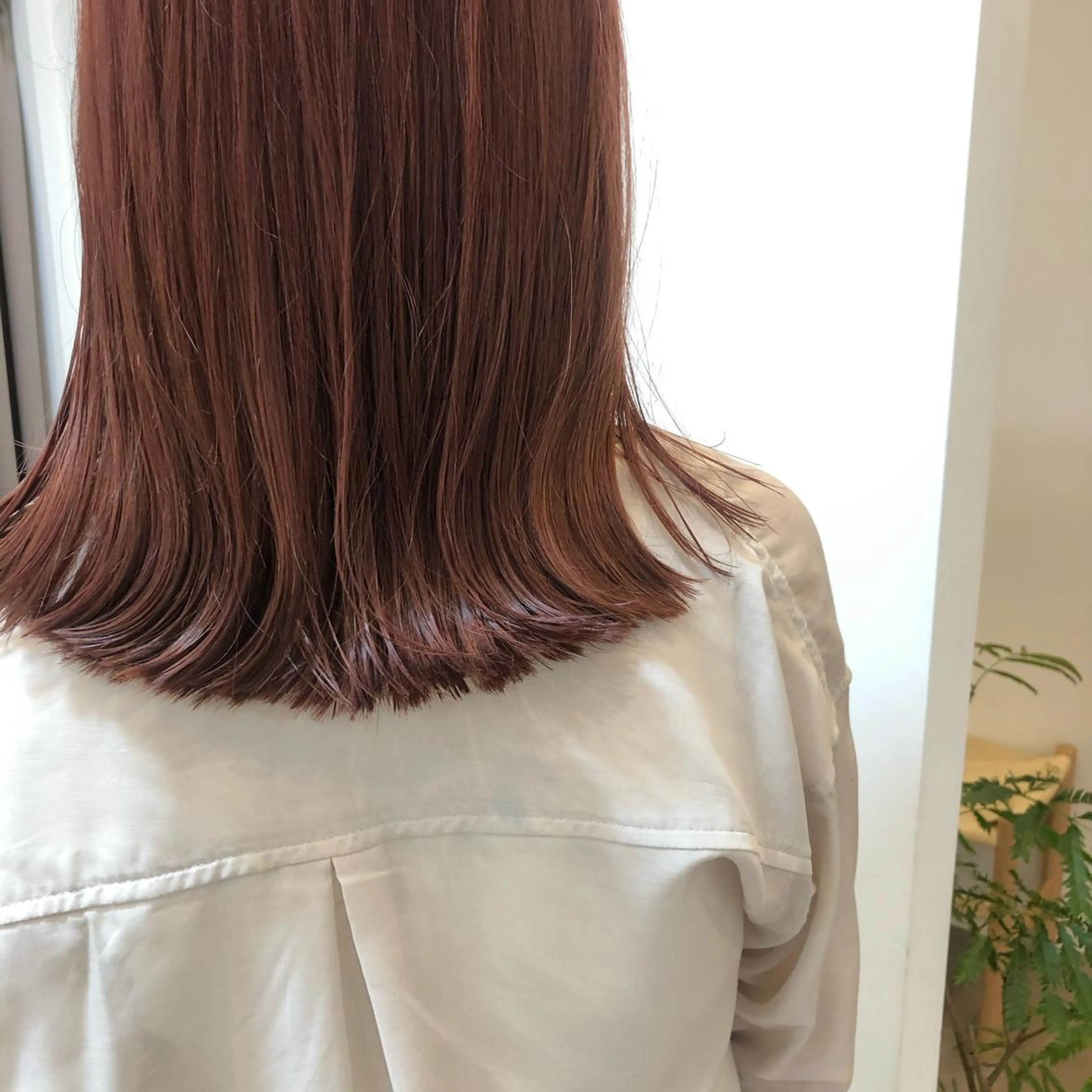 カラー 大迫 江梨のヘアスタイル