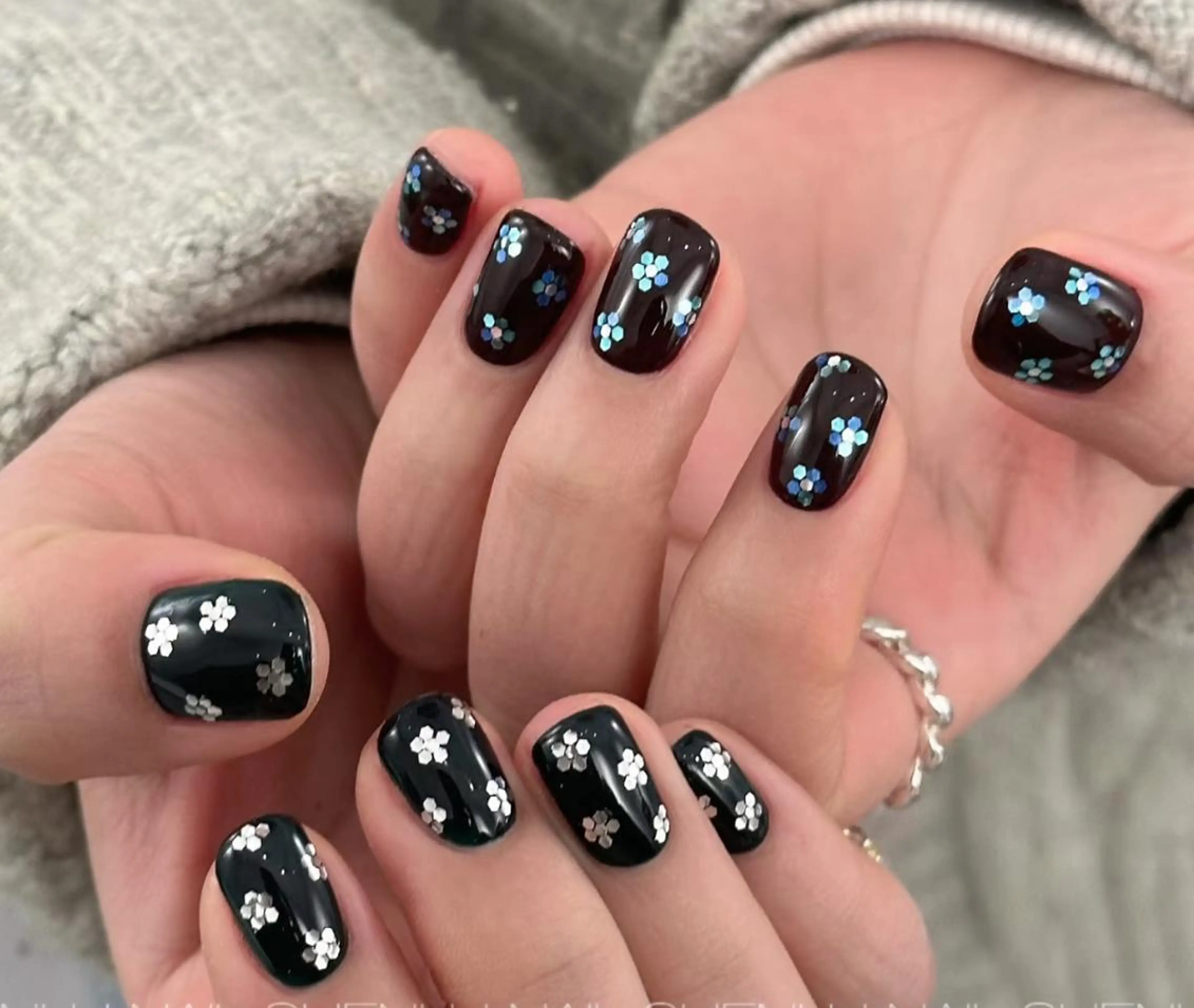 ネイル ハンドネイル Pure&Rich Nailのネイルデザイン