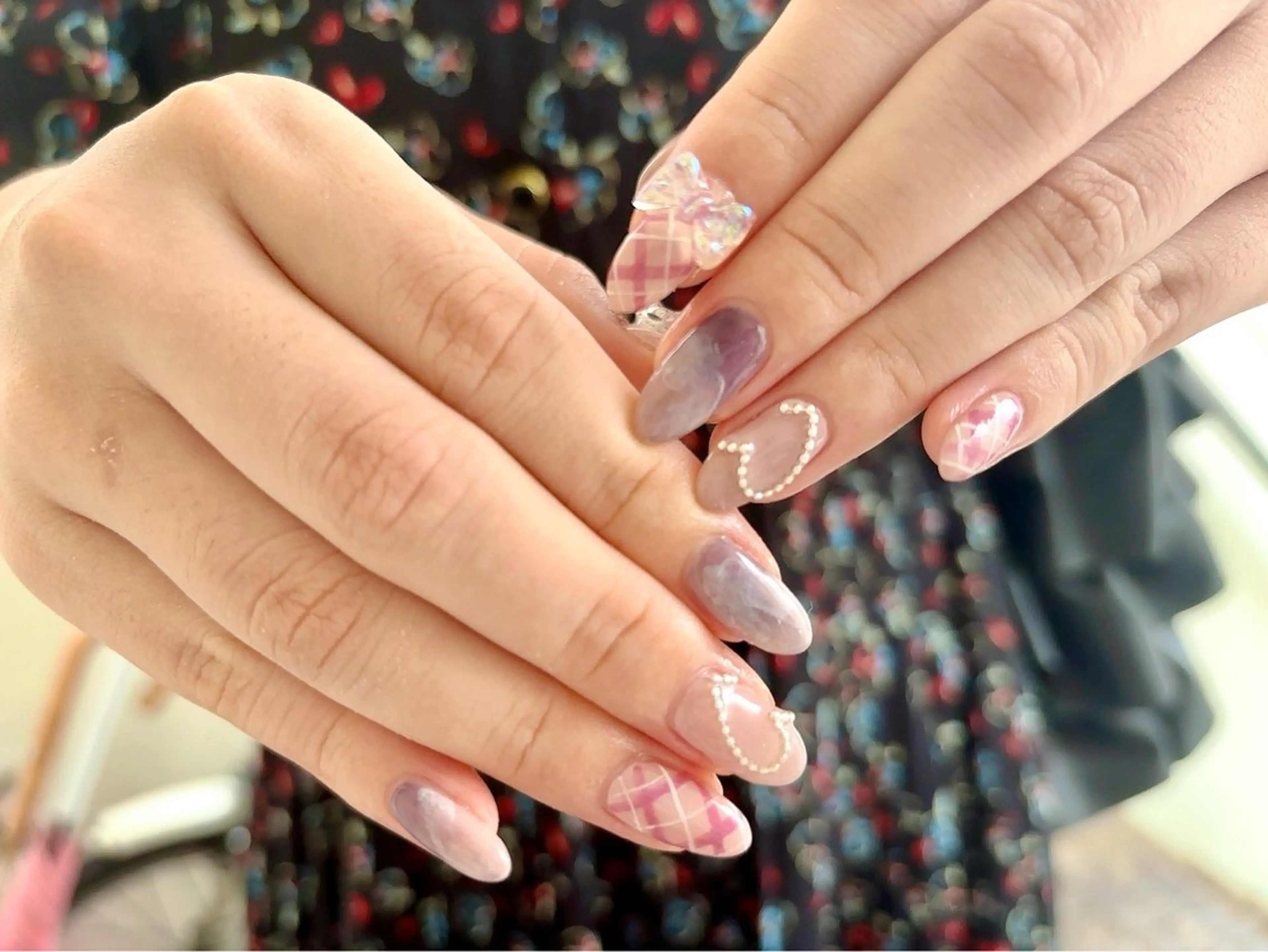 ネイル フットネイル フレンチネイル ジェルネイル グラデーション マグネットネイル ハンドネイル ヘアー.ネイル二刀流 misa🫧のヘアスタイル