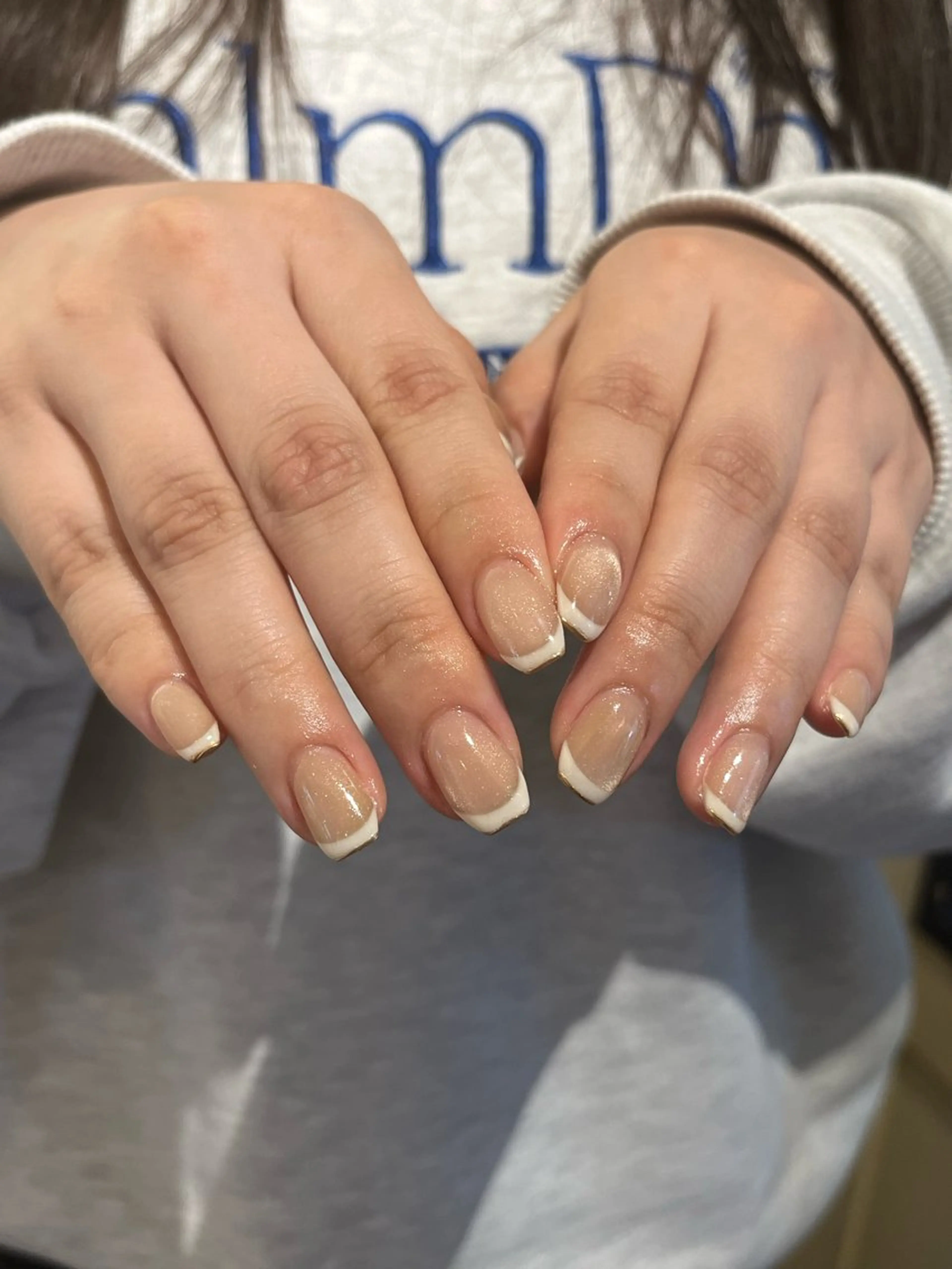 パラジェル使用♡オフありカラーグラデーション/フレンチネイルの写真