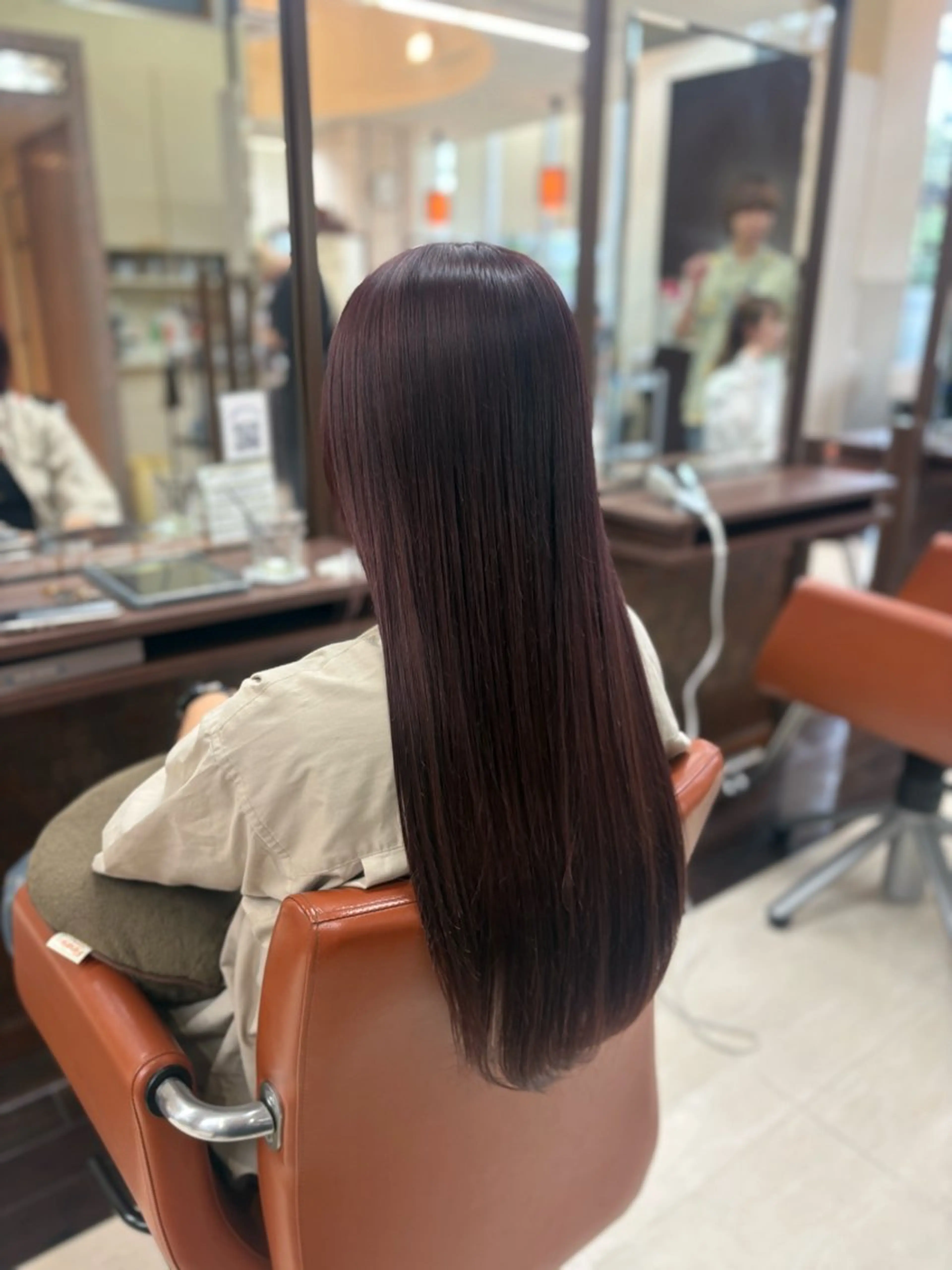 ロング カラー ベージュカラー ブリーチ ラベンダーカラー ラベンダーベージュ 垢抜けデザイナー/ 似合わせ/朝倉友香のヘアスタイル