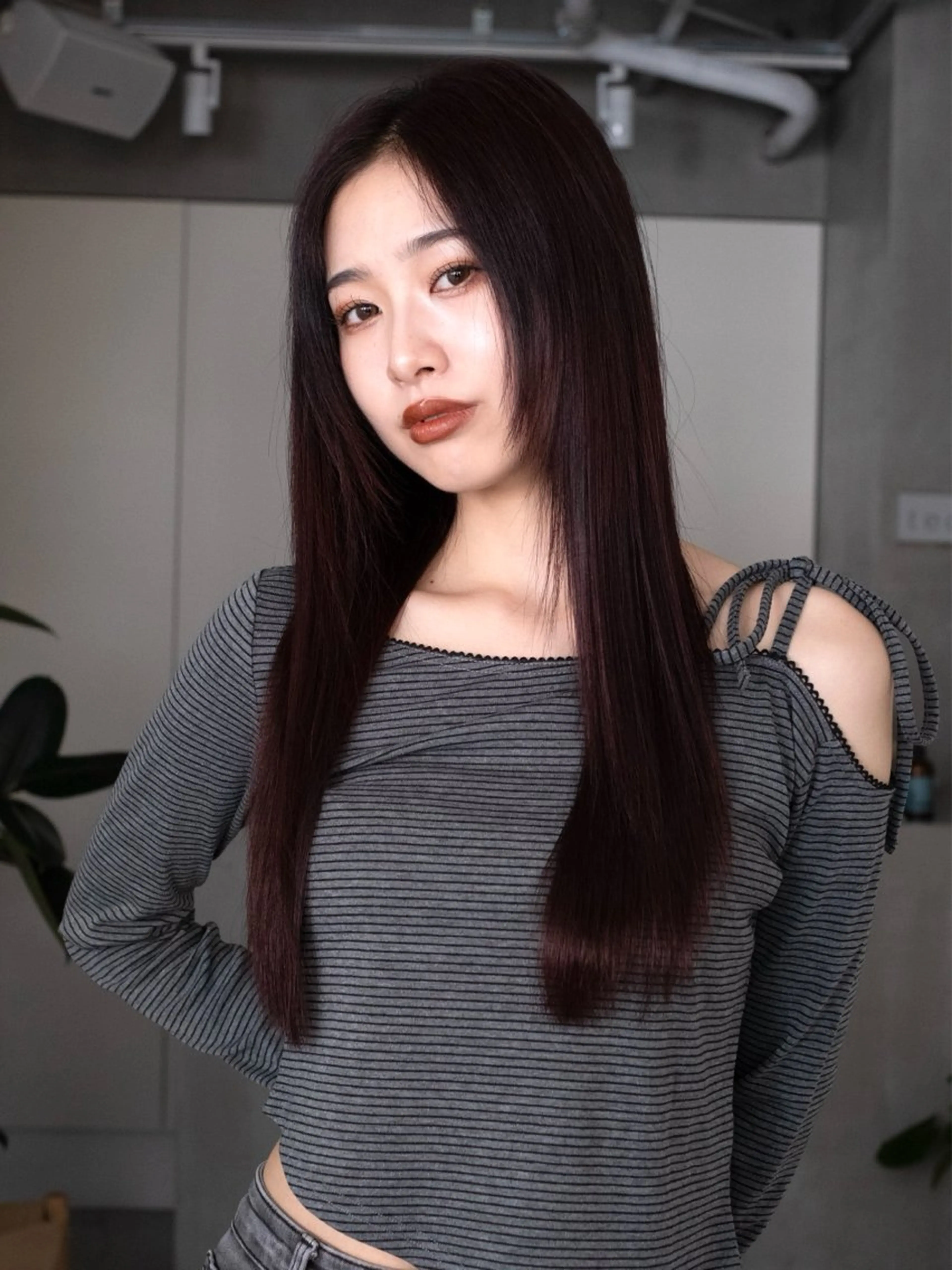 ロング カット 縮毛矯正 techné所属・ショウタ/レイヤーカ ット/透明感カラーのヘアスタイル