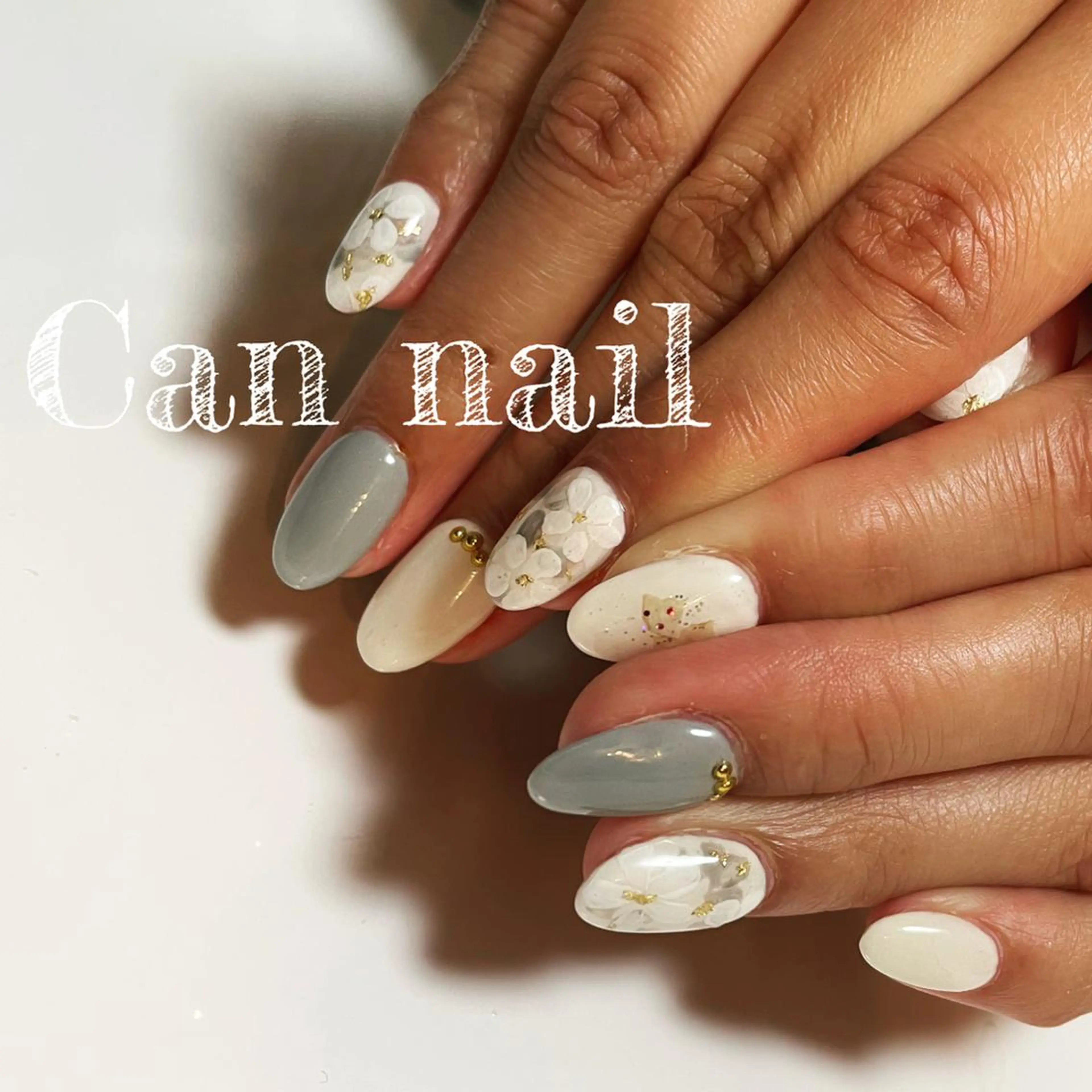 ミディアム ネイル Parfum パルファンのネイルデザイン