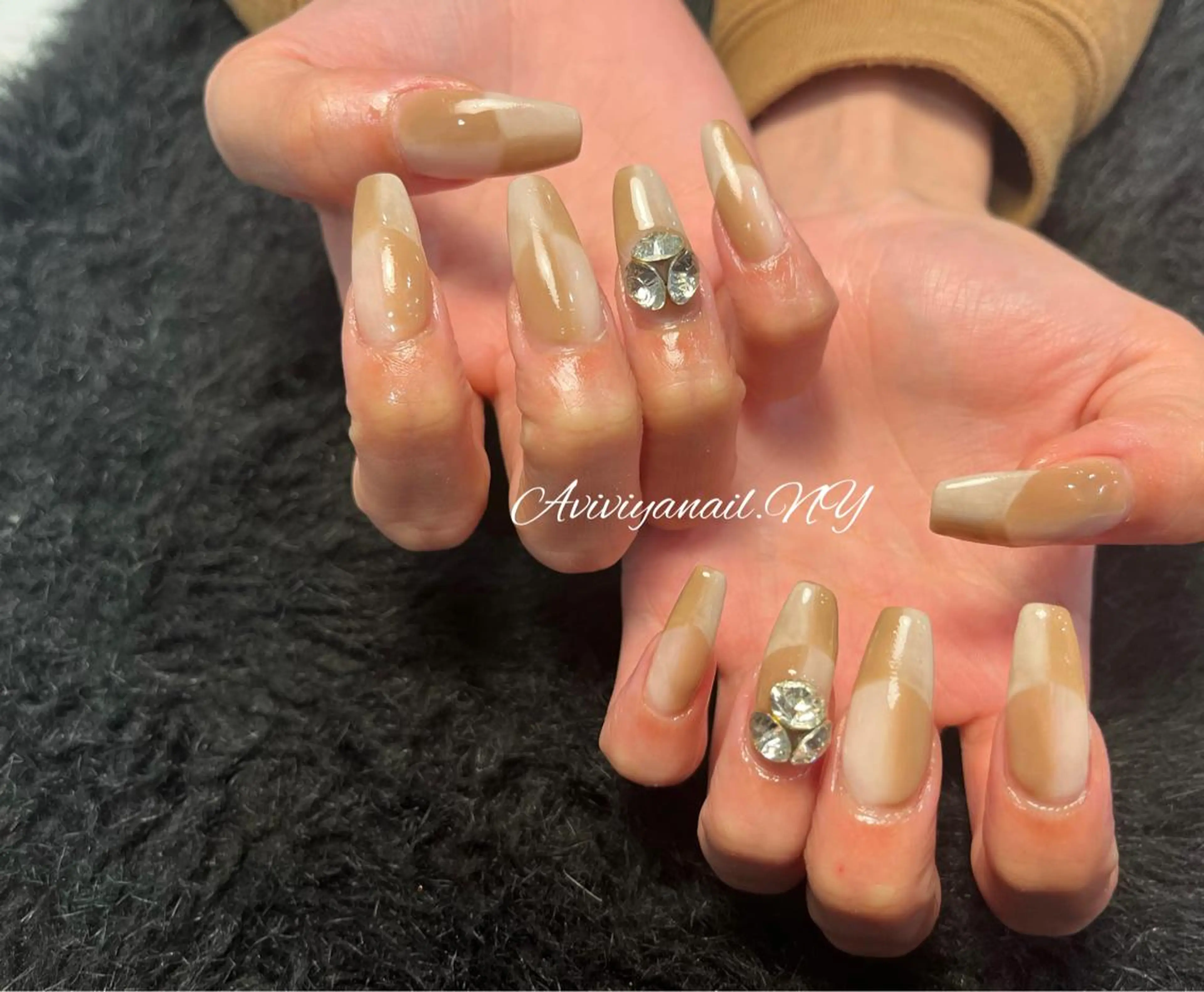 ネイル AviviyaNail所属・kubo ayaのネイルデザイン