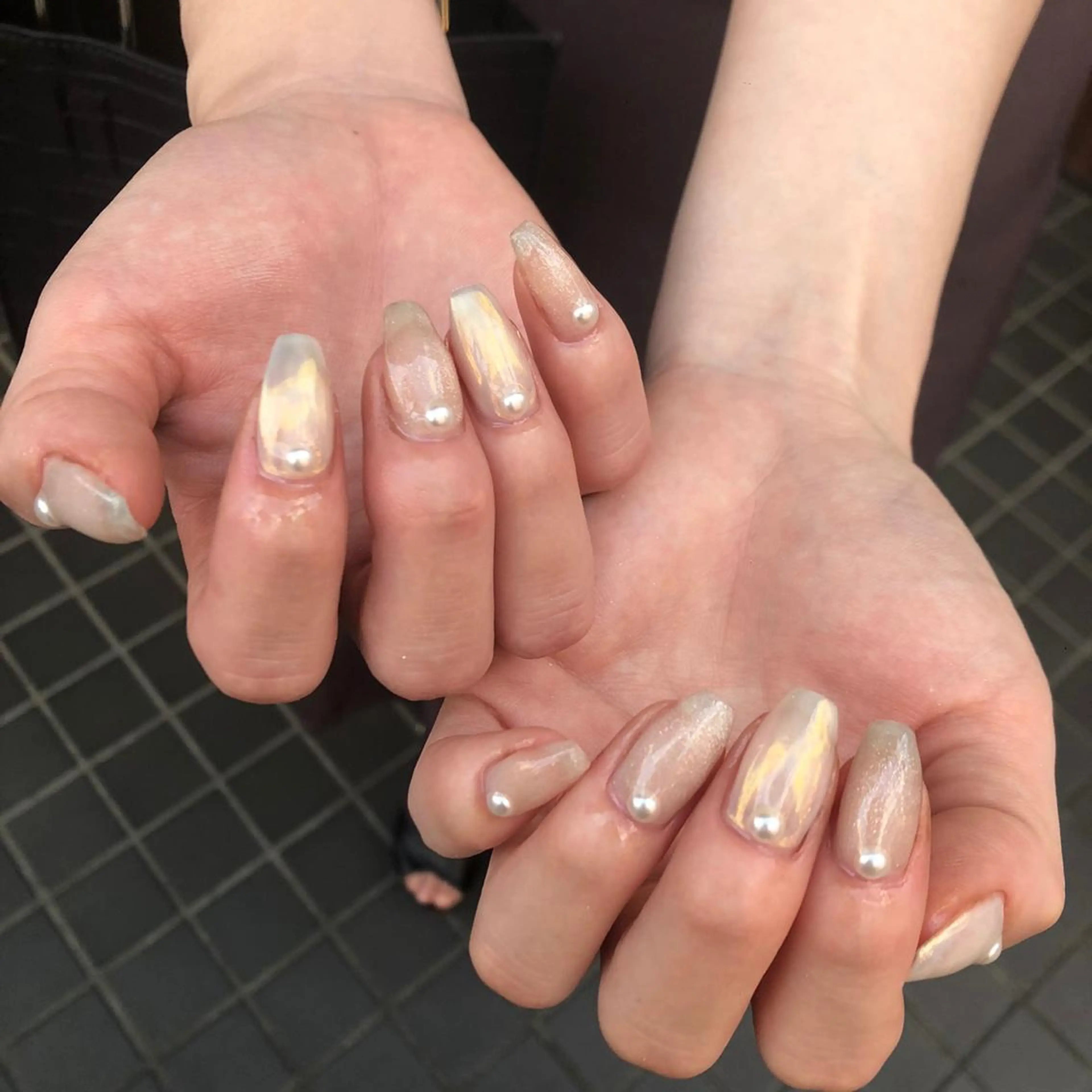 ネイル オーロラネイル ハンドネイル 野島 千夏のネイルデザイン