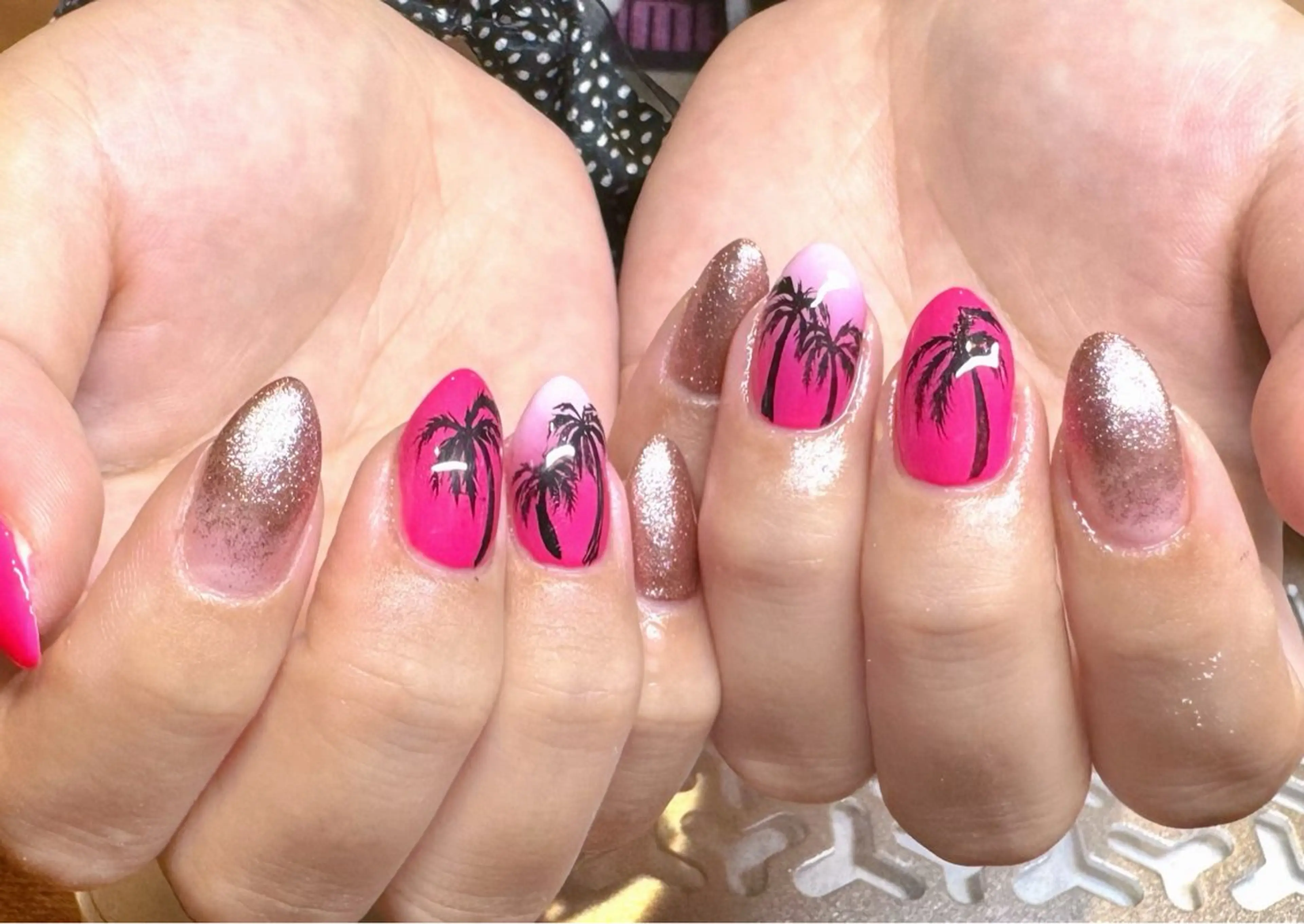 ネイル べっ甲ネイル ボルドー ブラウン マグネットネイル ニュアンスネイル ハンドネイル RinRin　nail所属・孔 ジンシェンのネイルデザイン