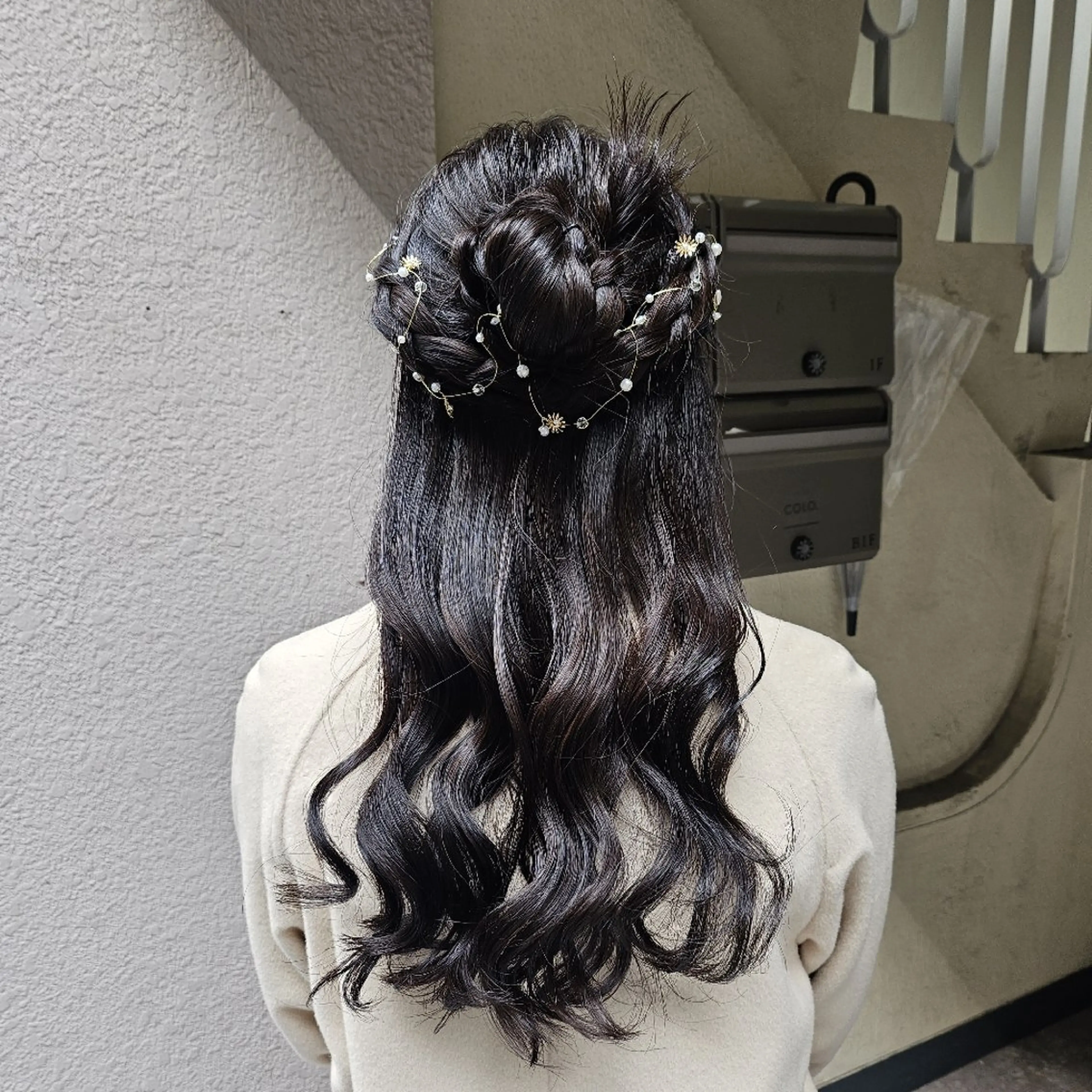 ヘアアレンジ ハーフアップ ヘアセット 🇰🇷透明感×ハイ トーン🌟tomoのヘアスタイル