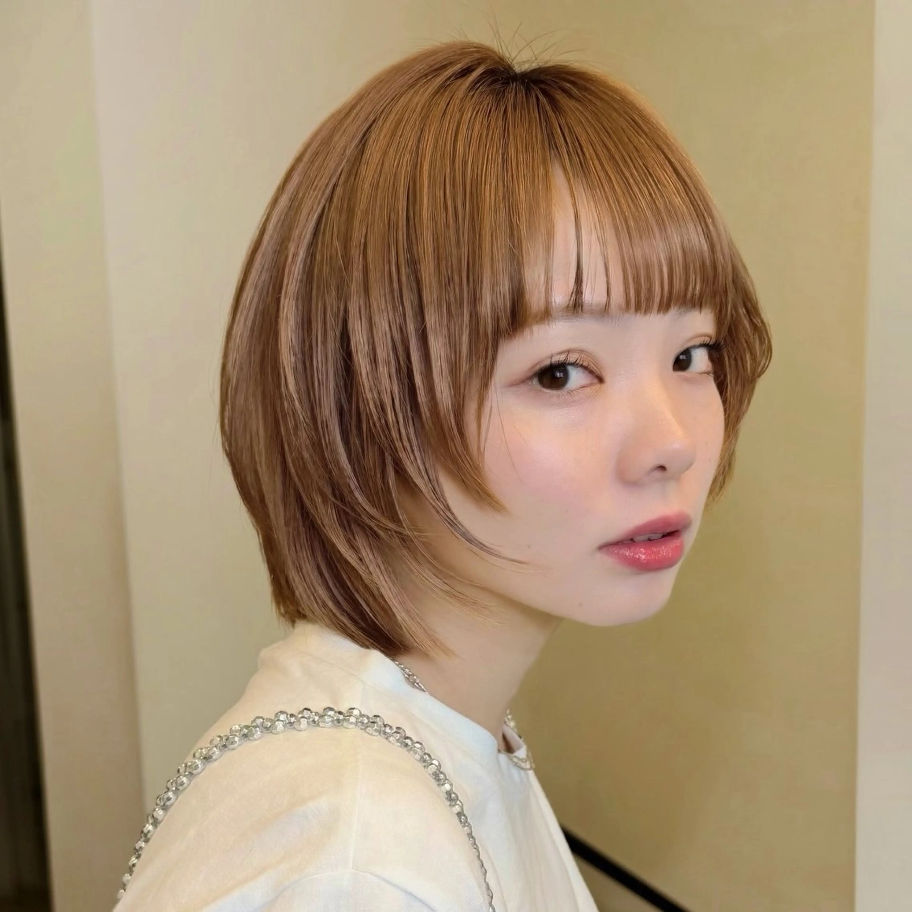 ショート カラー SAKI 新宿のヘアスタイル