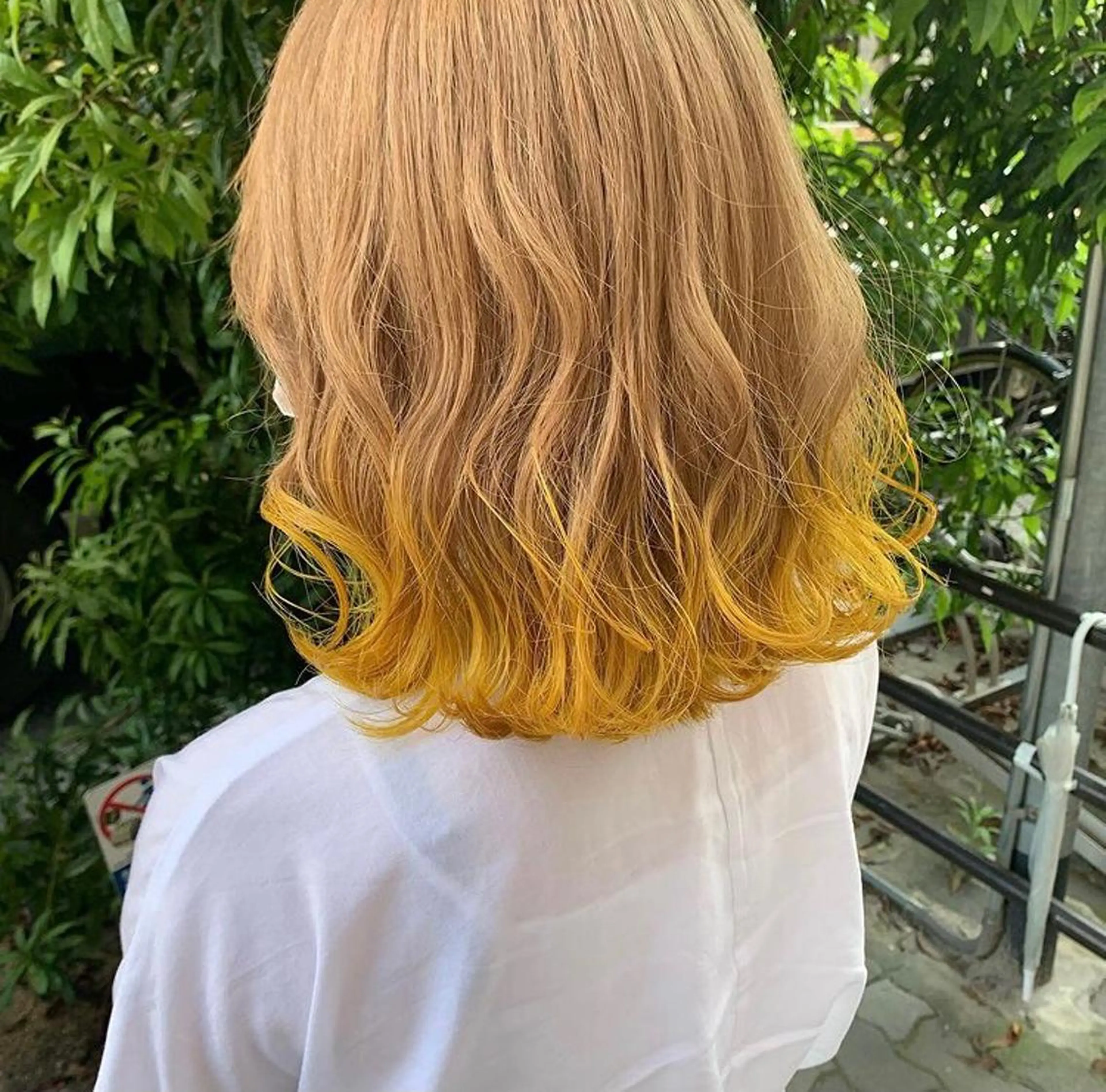 ミディアム カラー ヘアアレンジ ベージュカラー ミルクティーベージュ イエローカラー 髪質改善/ ツヤ髪カラー/高井のヘアスタイル