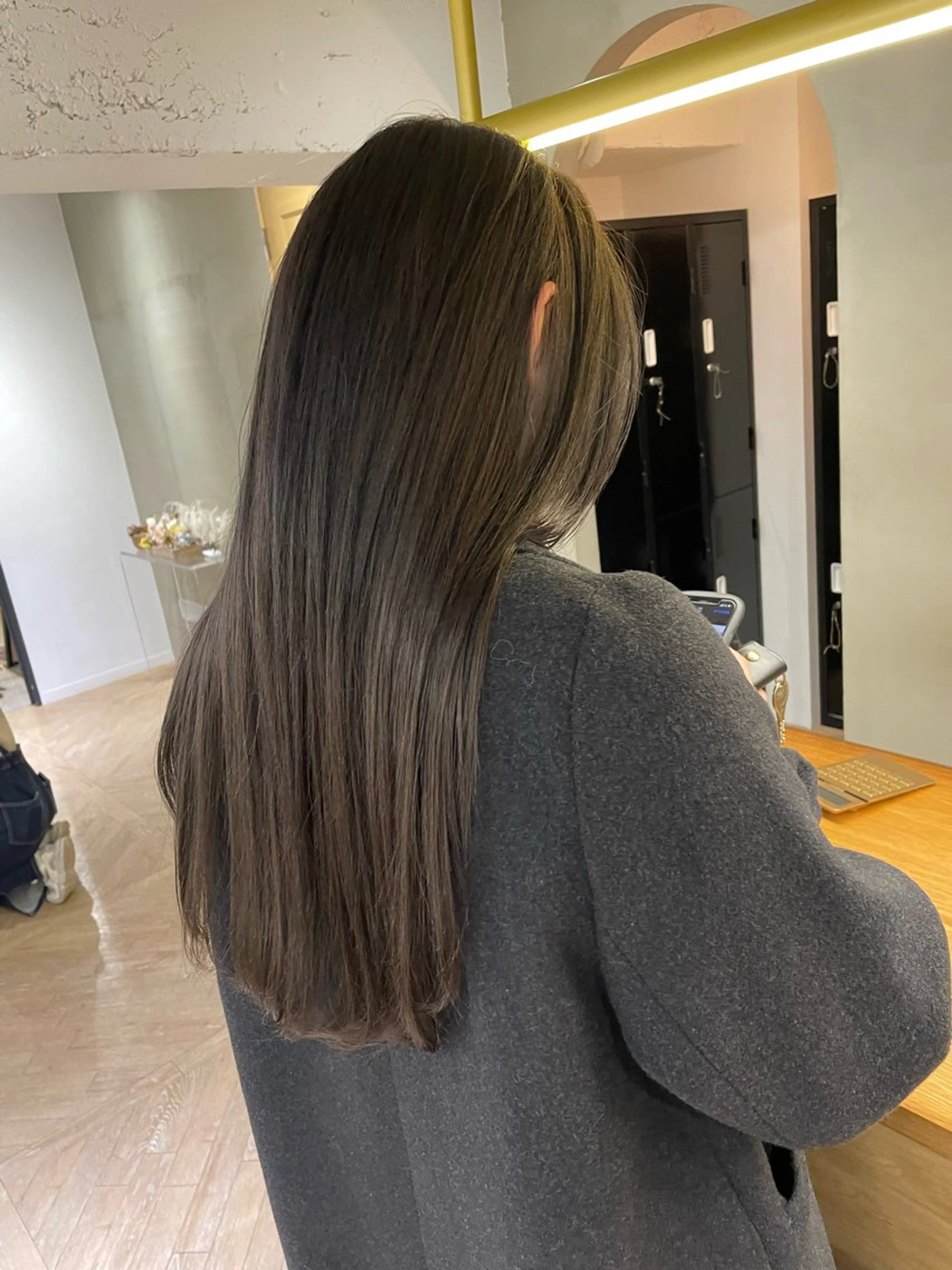 ロング カラー 'ele 🦄堀内佑茉のヘアスタイル