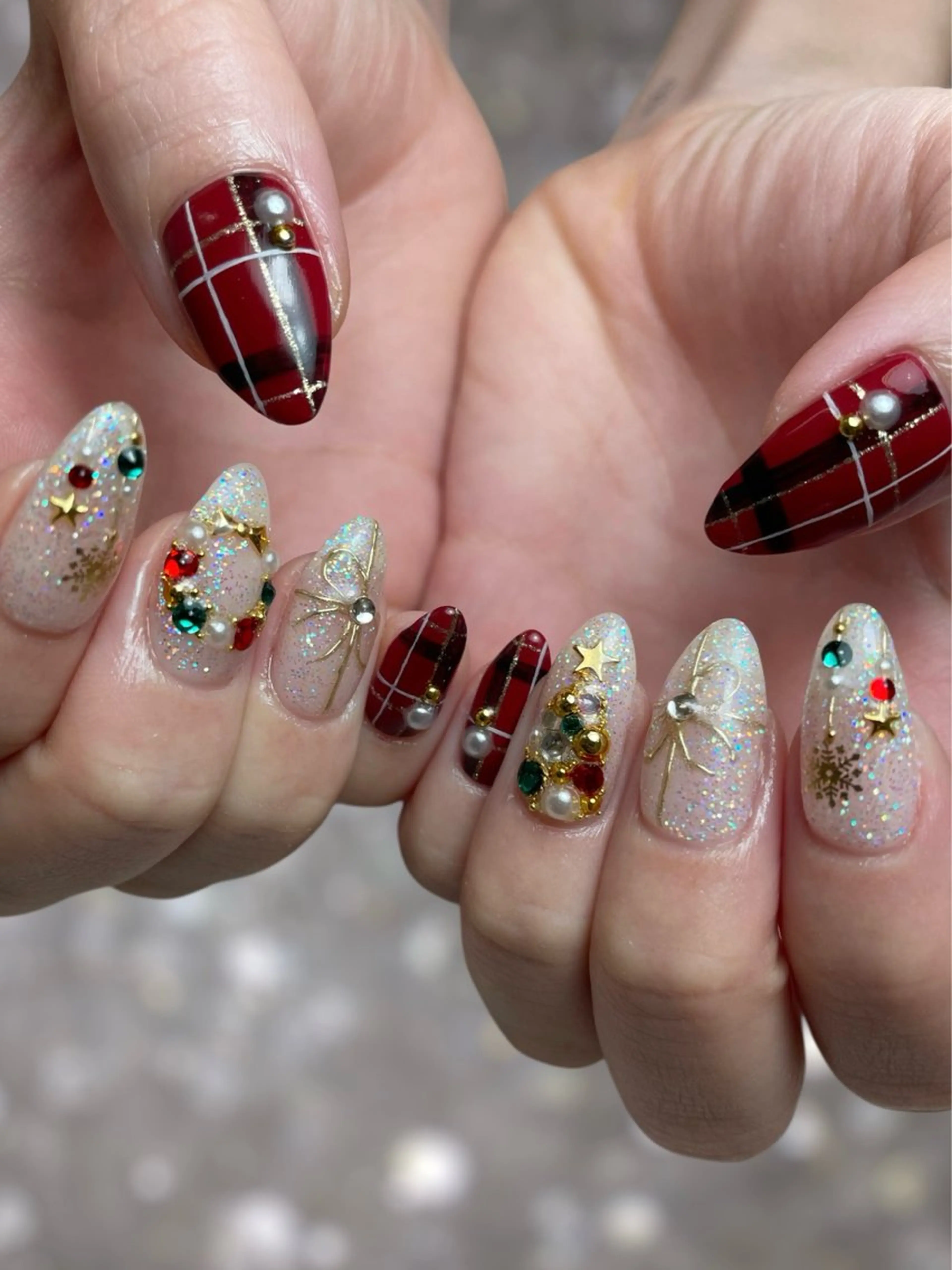 ネイル Hisaka Mikiのネイルデザイン