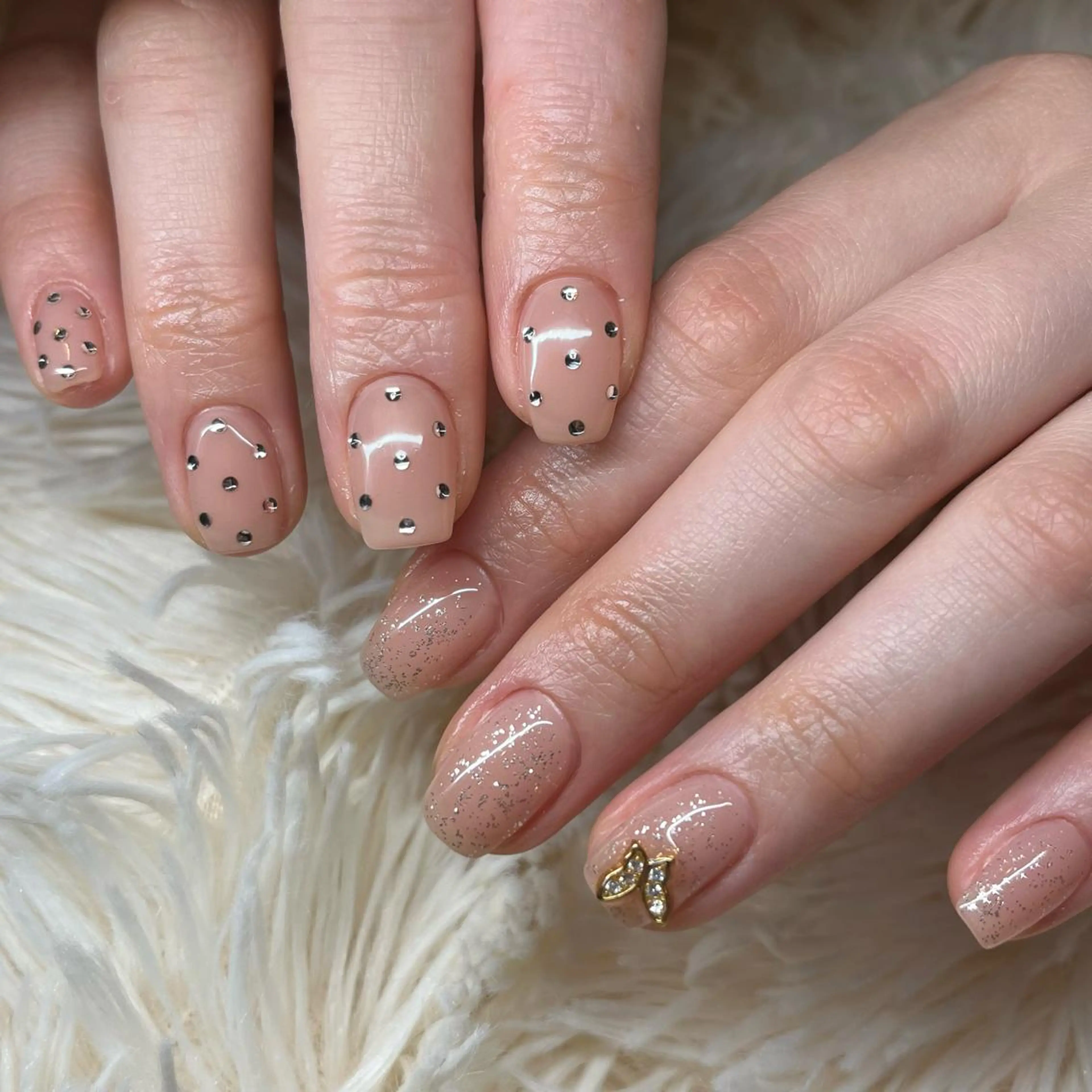 ネイル NORA nail UMEDAのネイルデザイン